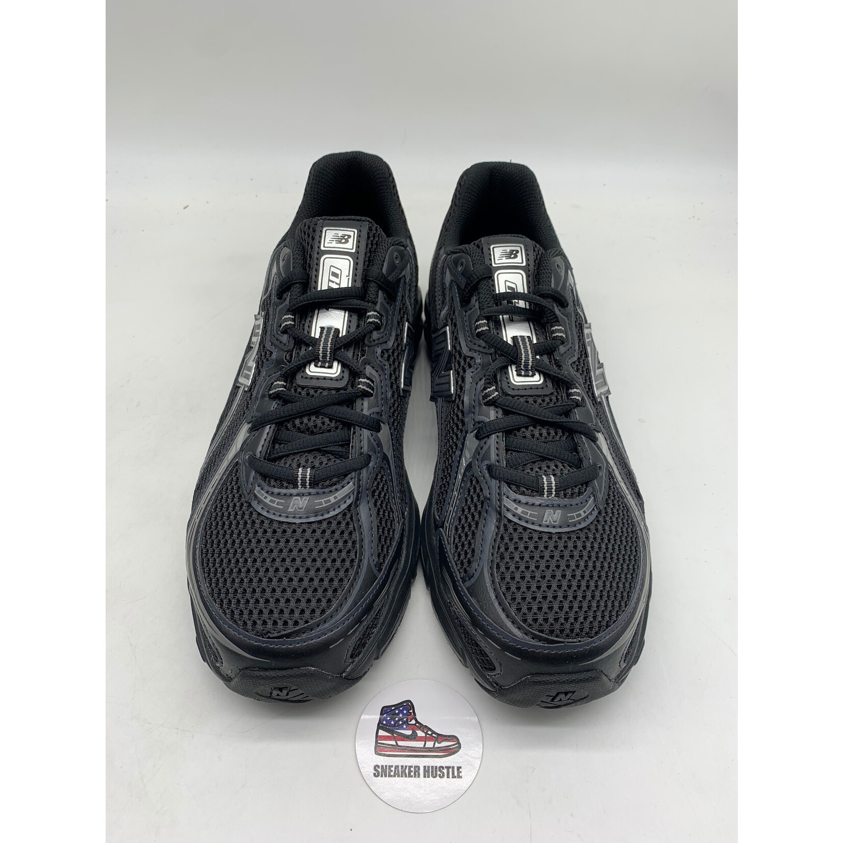 Other New Balance 740v2 Black Grey Silver