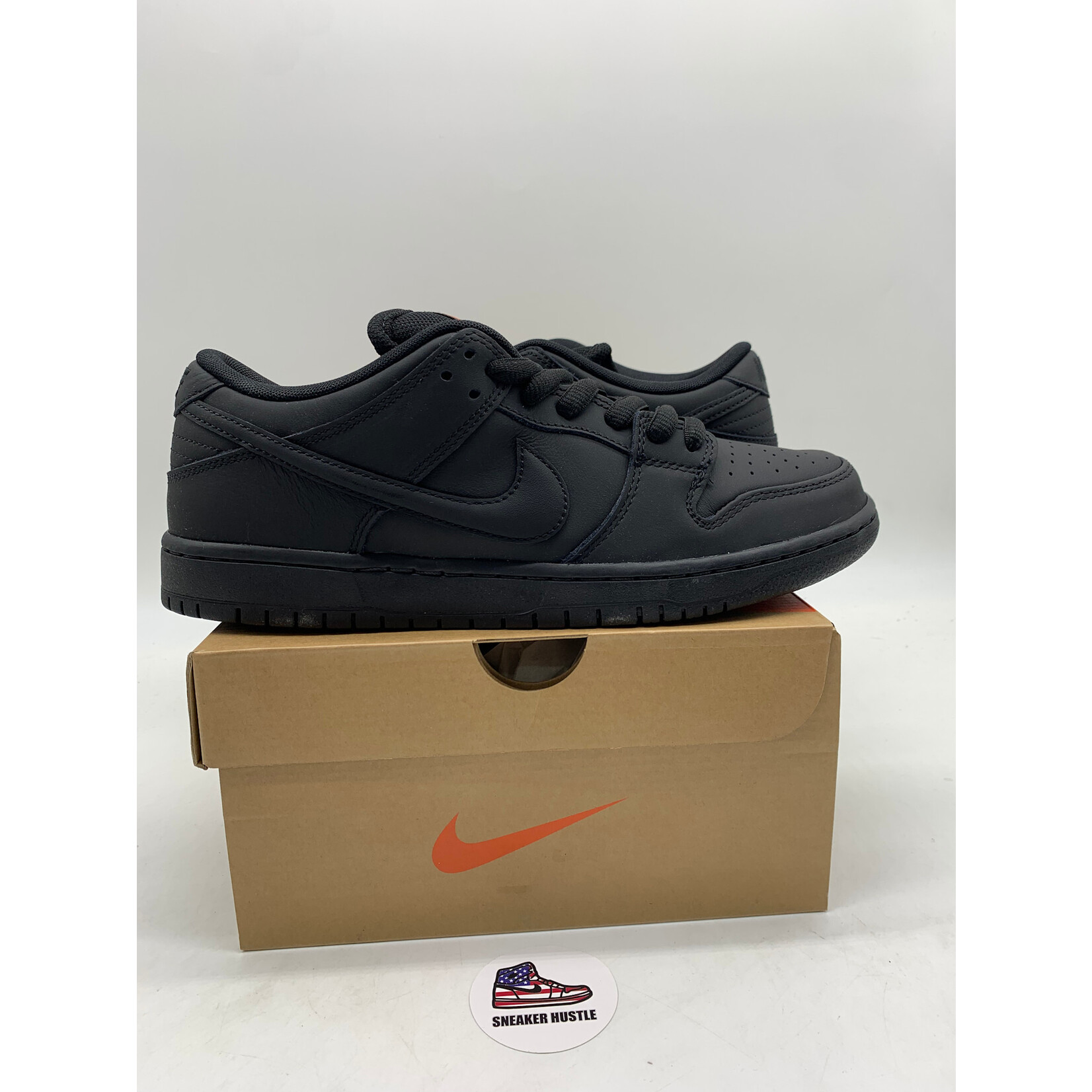 Nike SB Nike SB Dunk Low Pro Triple Black