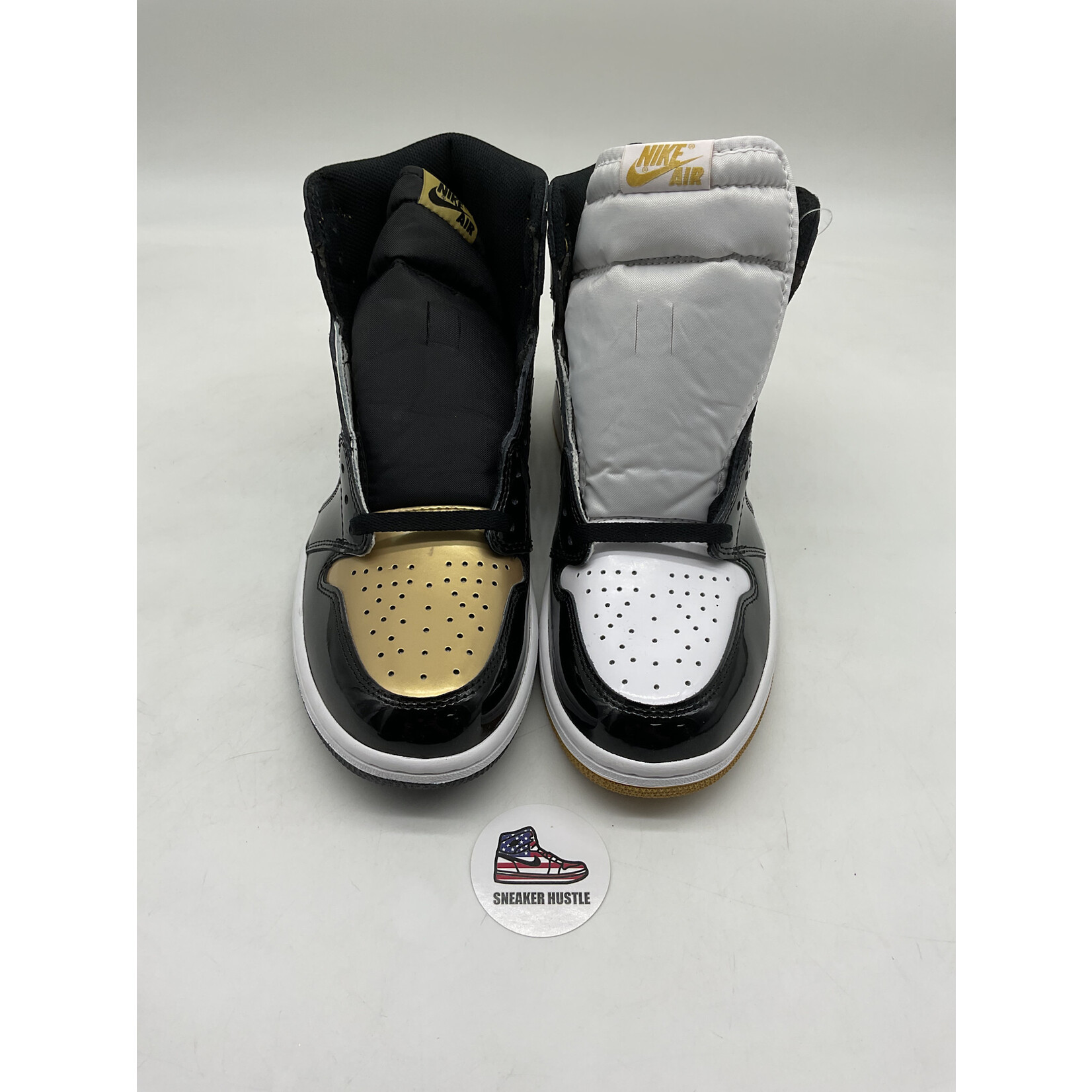 Air Jordan Jordan 1 Retro High Gold Top 3