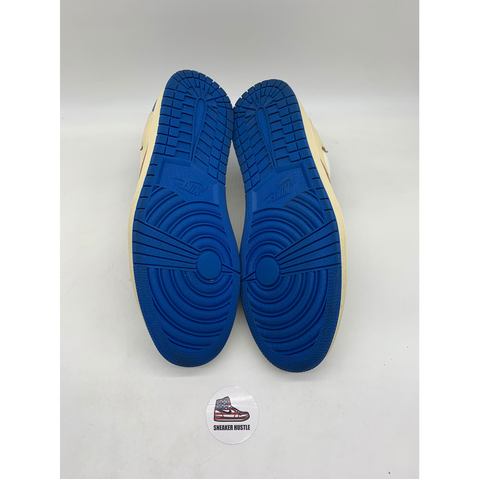 Air Jordan Jordan 1 Retro Low OG SP Fragment x Travis Scott