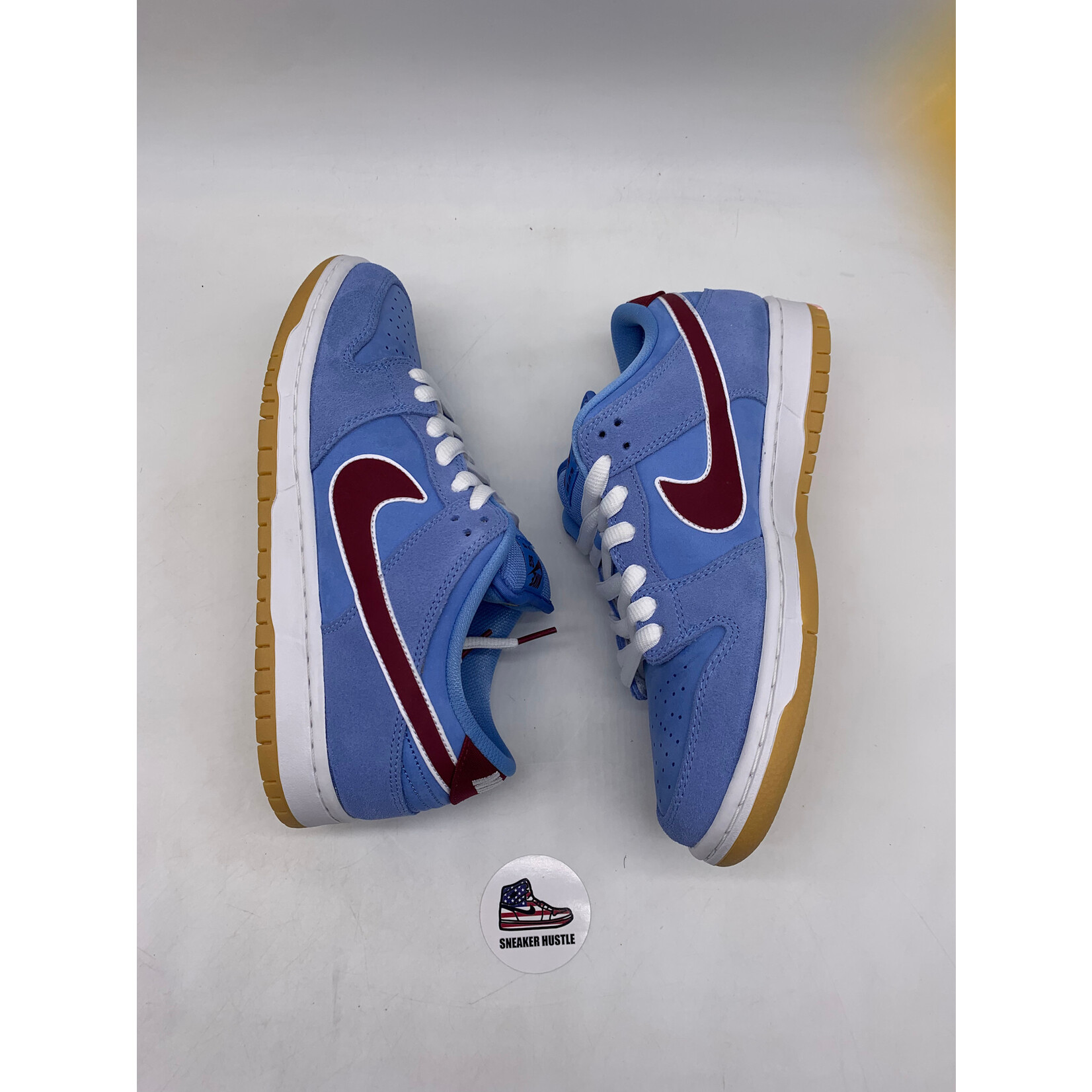 Nike SB Nike SB Dunk Low Philadelphia Phillies