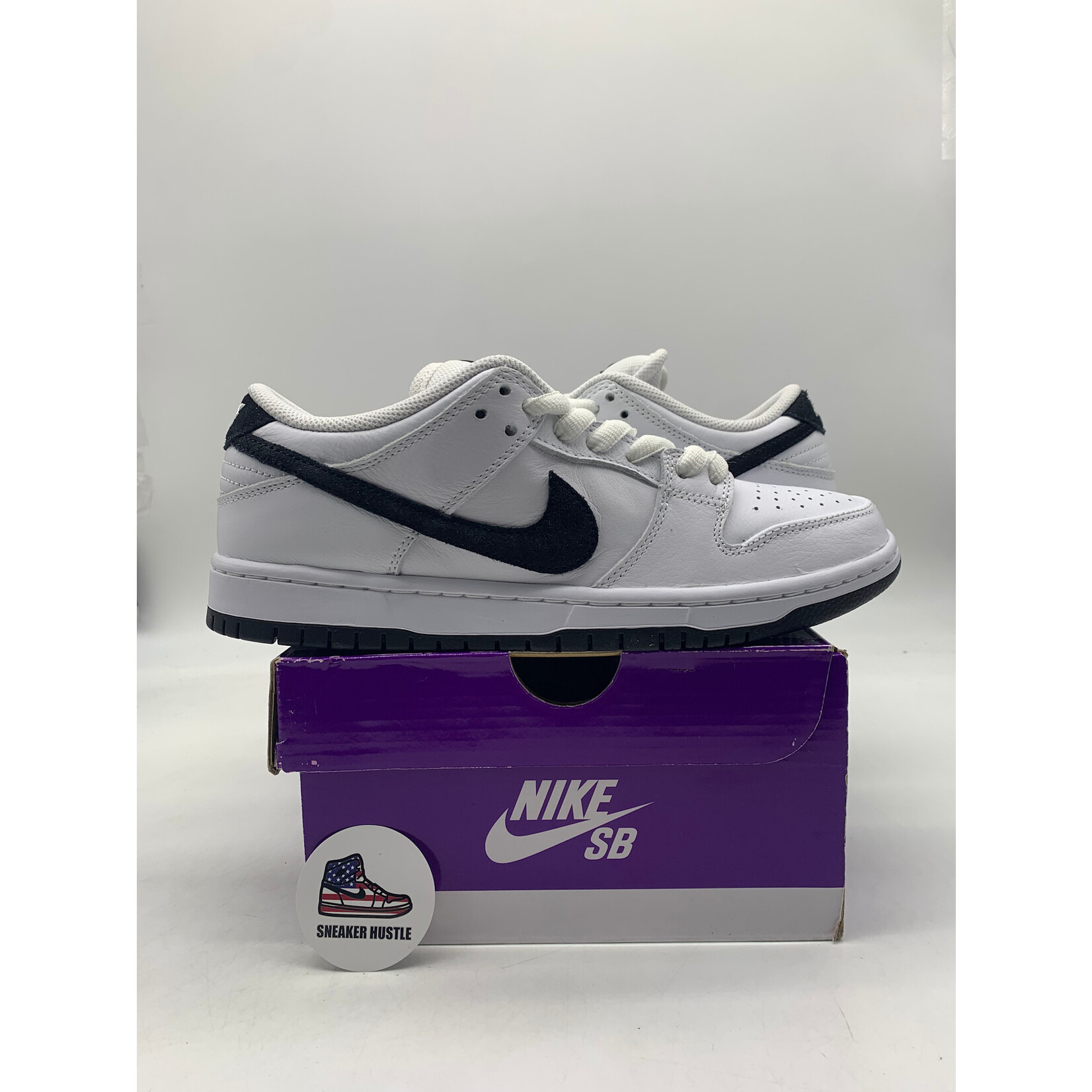 Nike SB Nike SB Dunk Low White Black