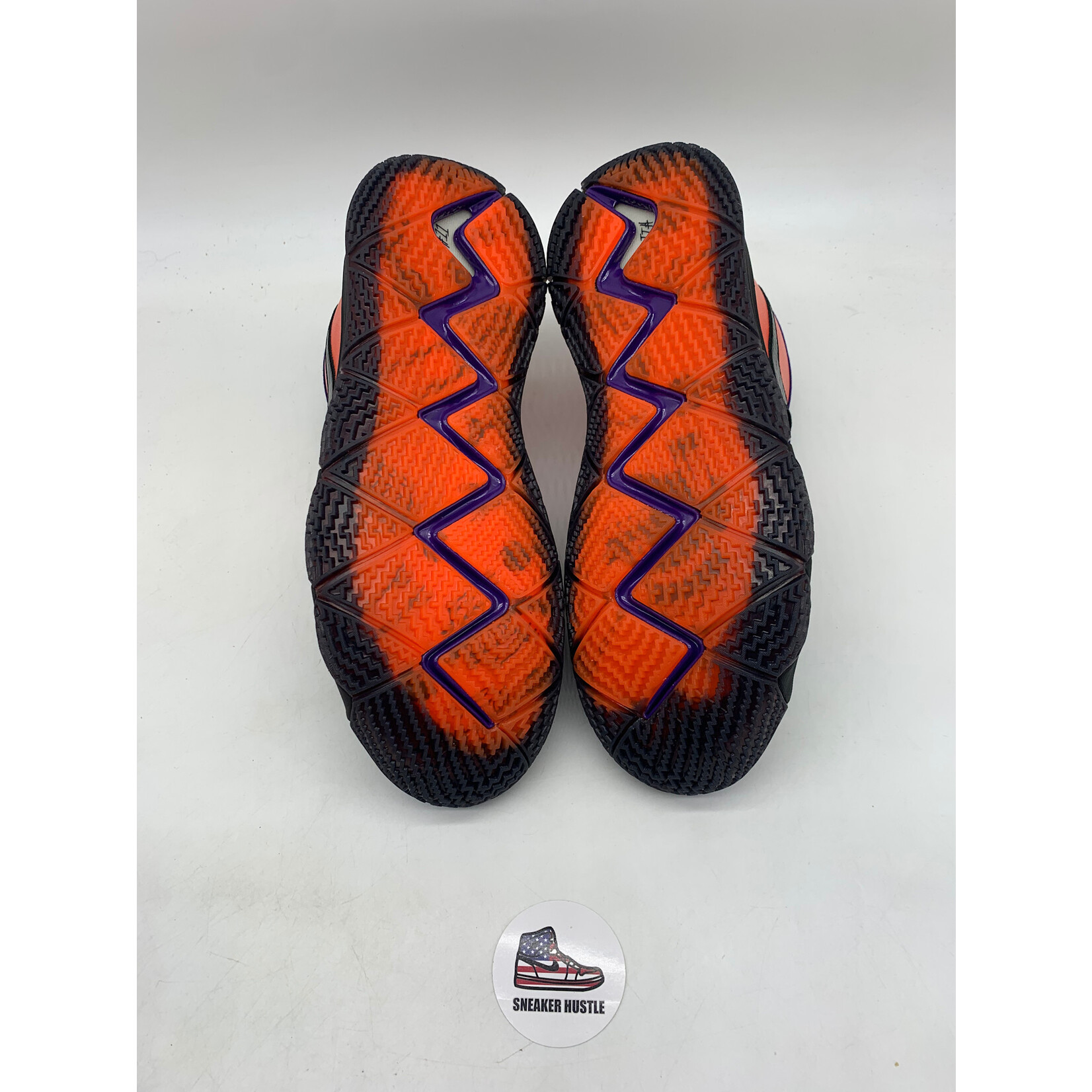 Nike Nike Kyrie 4 Day of the Dead