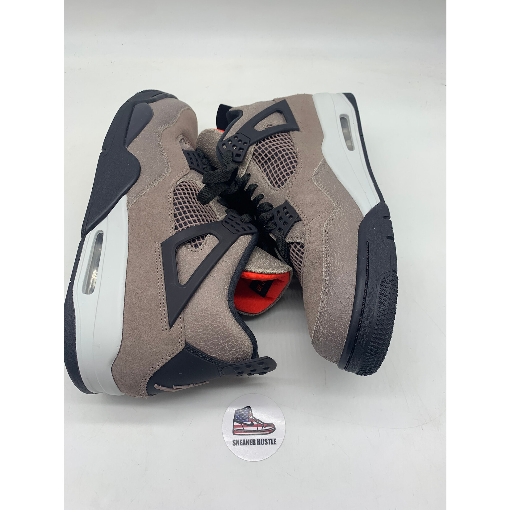 Air Jordan Jordan 4 Retro Taupe Haze