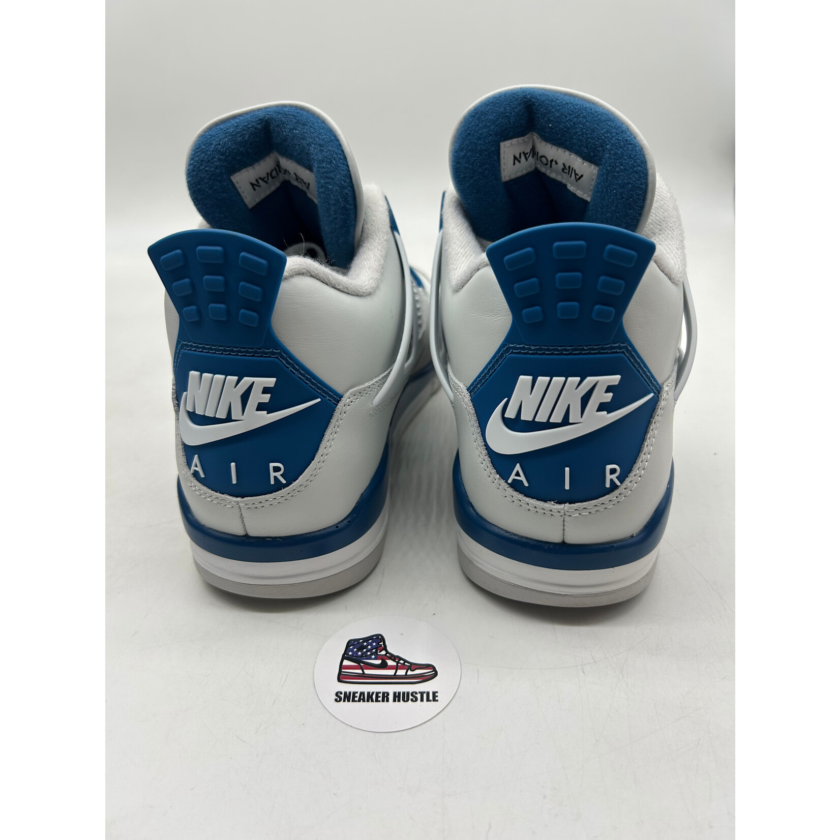 Air Jordan Jordan 4 Retro Military Blue (2024)
