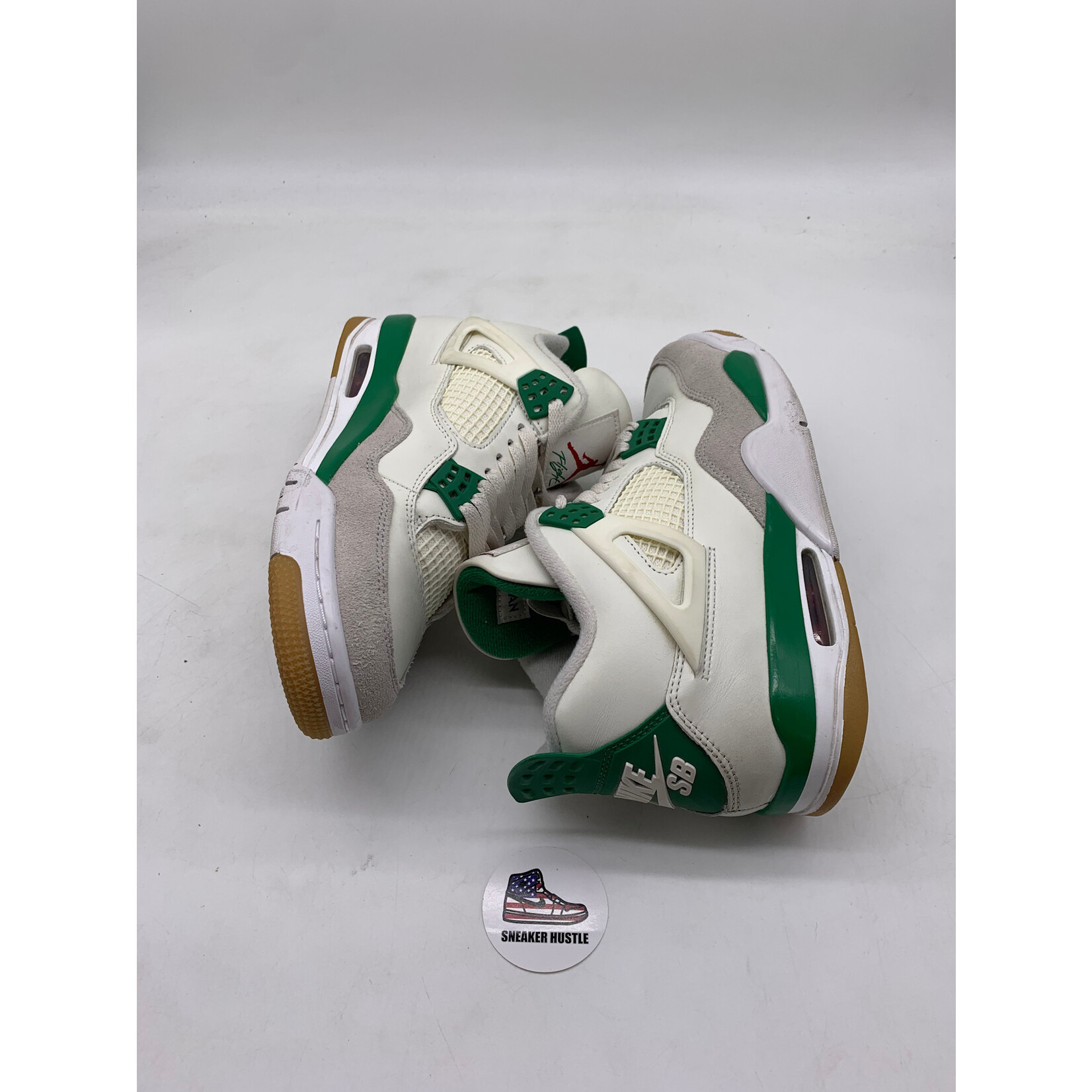 Air Jordan Jordan 4 Retro SB Pine Green