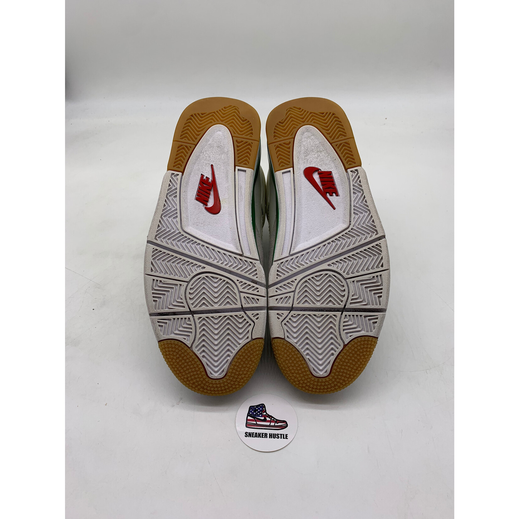 Air Jordan Jordan 4 Retro SB Pine Green