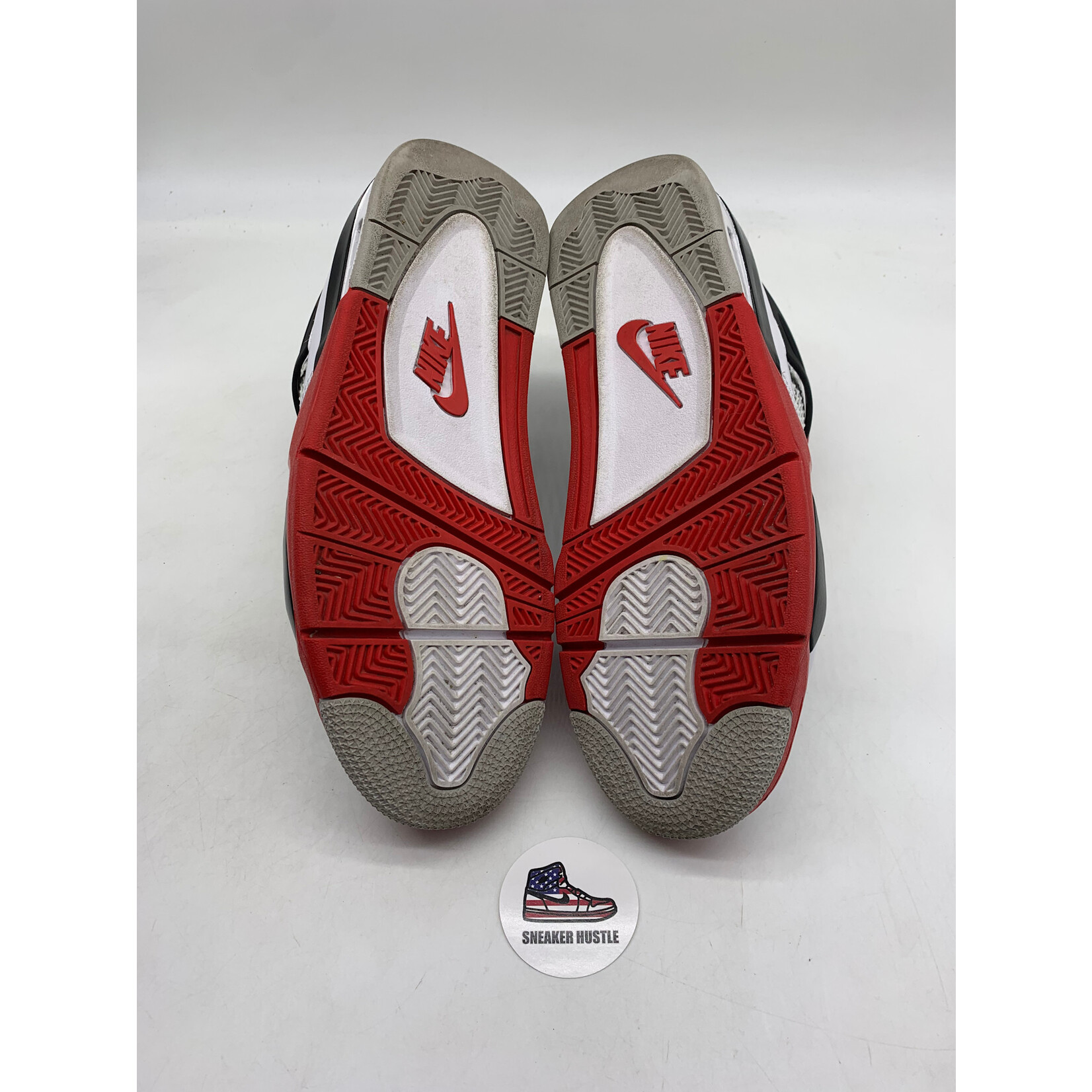 Air Jordan Jordan 4 Retro Fire Red (2020)