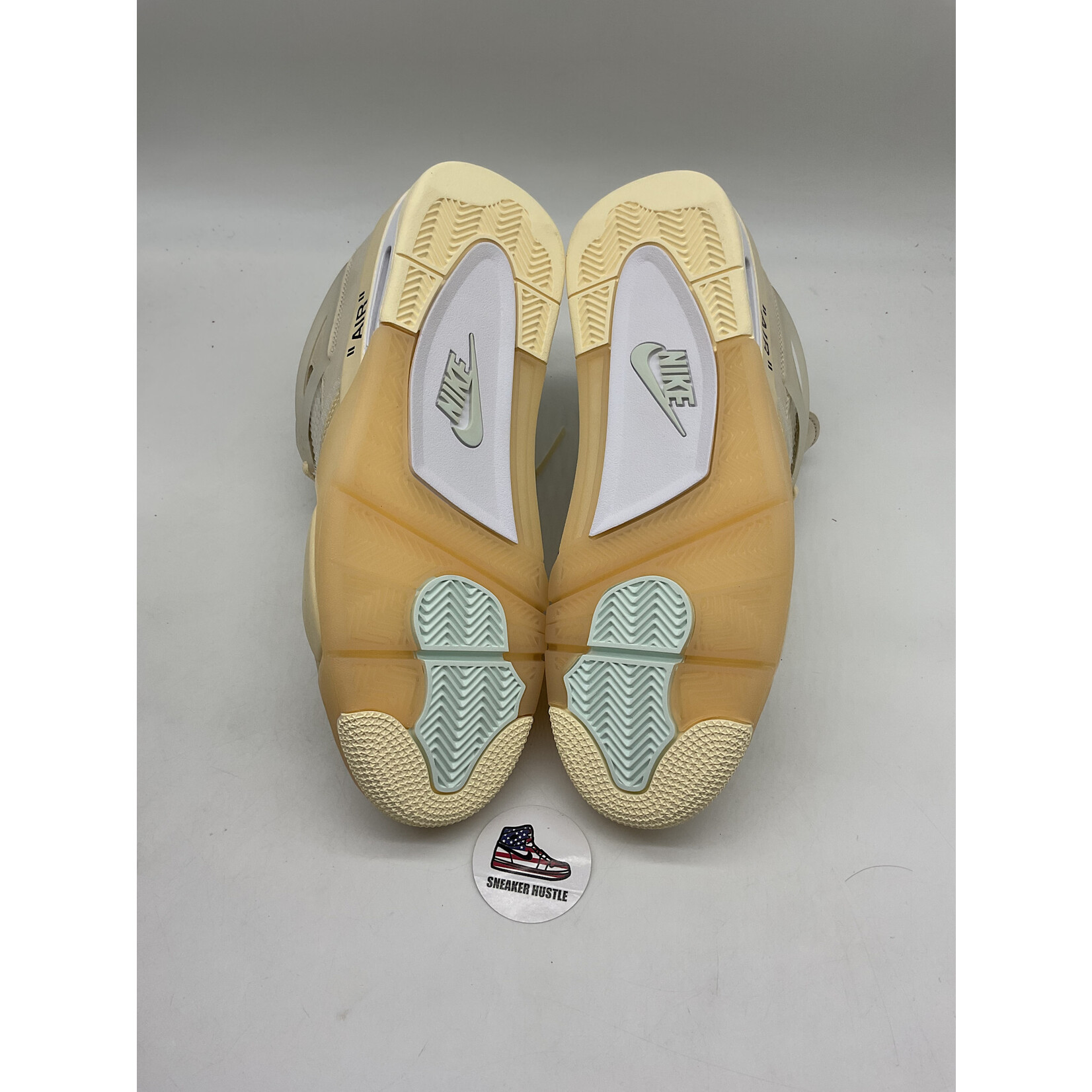 Air Jordan Jordan 4 Retro Off-White Sail (Women's)
