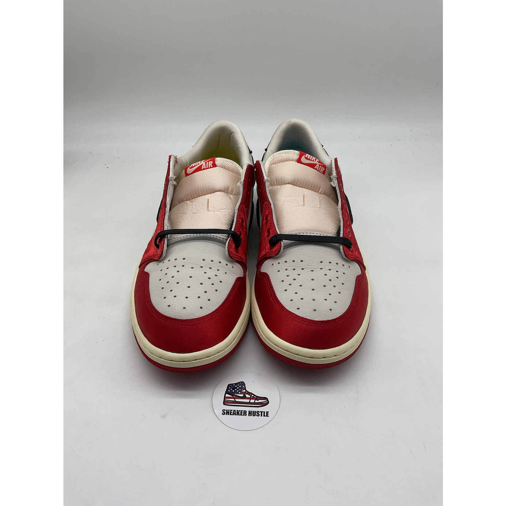 Air Jordan Jordan 1 Retro Low OG Trophy Room Rookie Card Away
