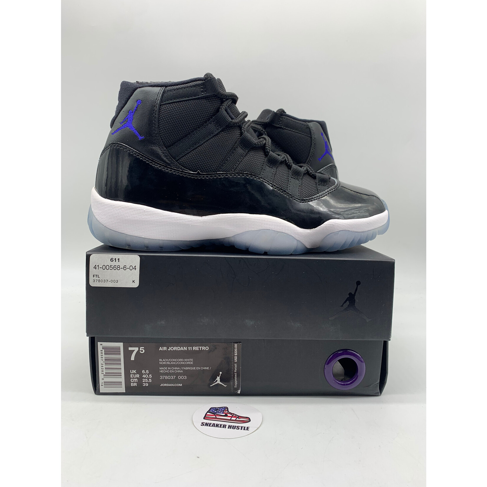 Air Jordan Jordan 11 Retro Space Jam (2016)