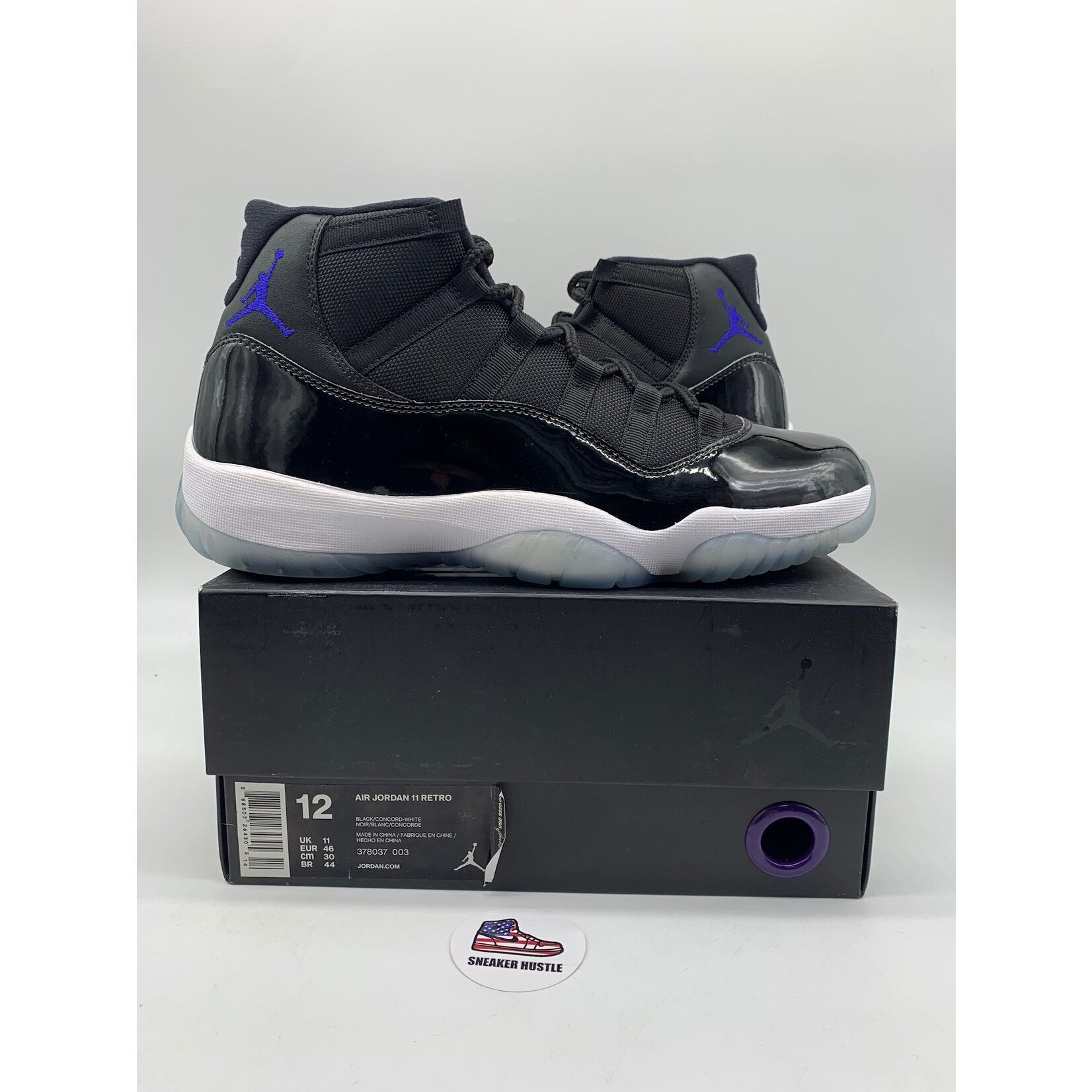 Air Jordan Jordan 11 Retro Space Jam (2016)