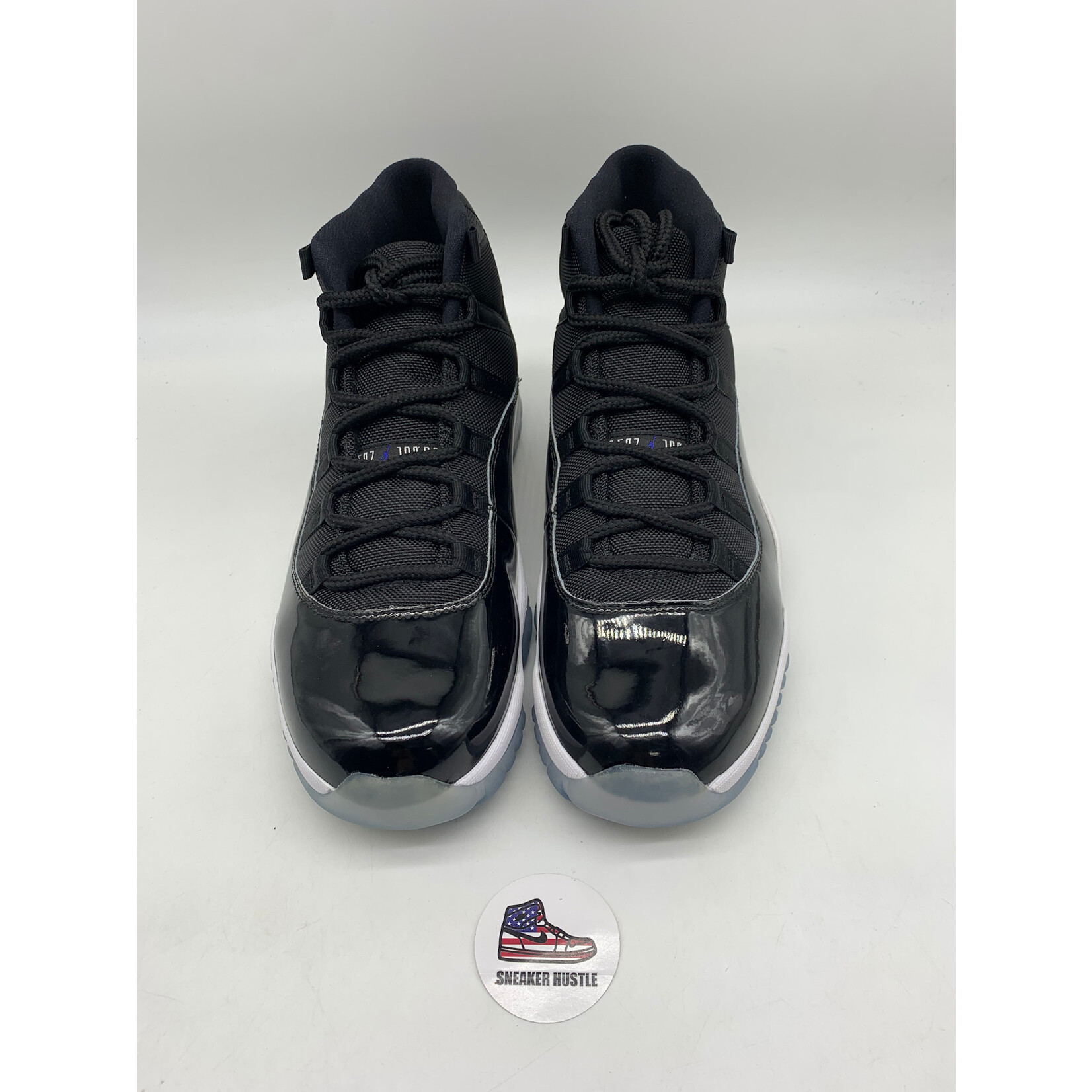 Air Jordan Jordan 11 Retro Space Jam (2016)