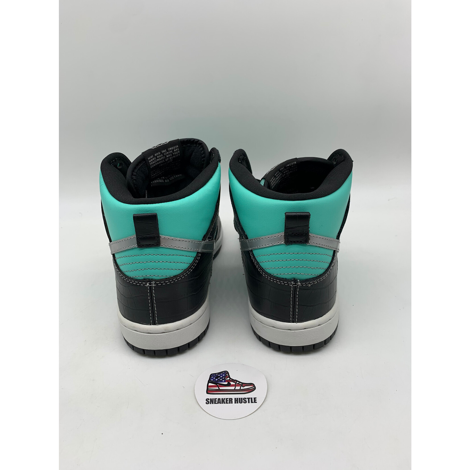 Nike SB Nike SB Dunk High Diamond Supply Co.