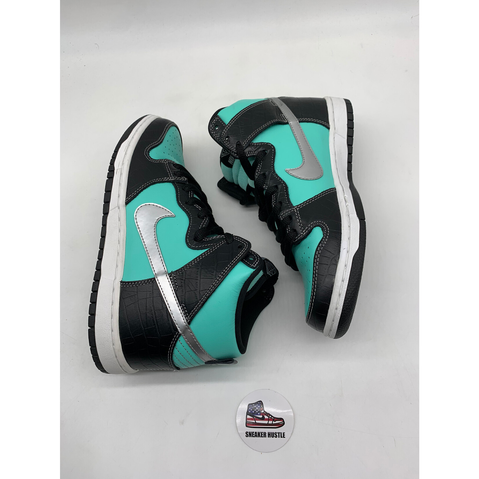 Nike SB Nike SB Dunk High Diamond Supply Co.