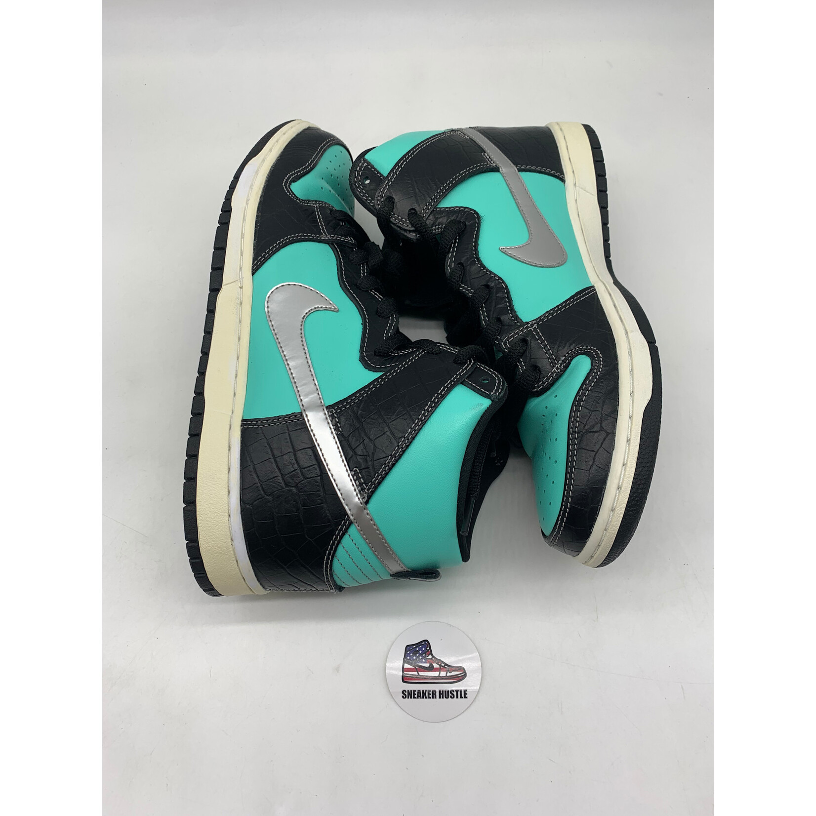 Nike SB Nike SB Dunk High Diamond Supply Co.