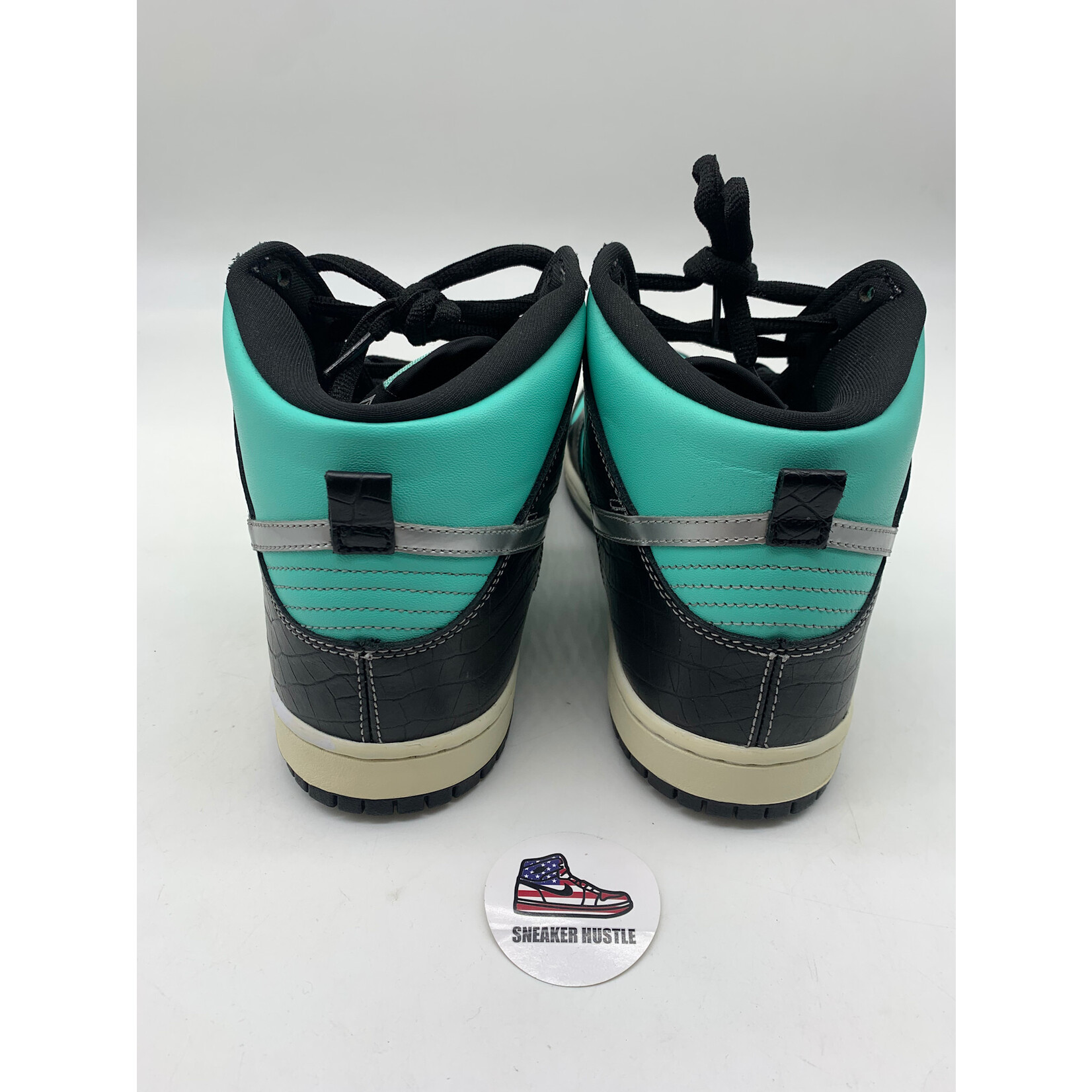 Nike SB Nike SB Dunk High Diamond Supply Co.