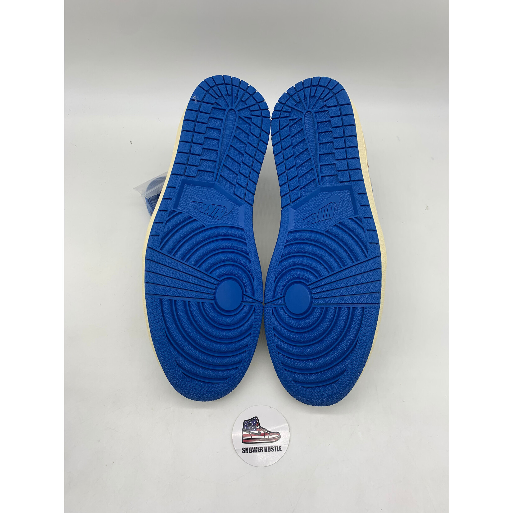 Air Jordan Jordan 1 Retro Low OG SP Fragment x Travis Scott