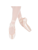 Suffolk Pointe Company Suffolk Spotlight Pointe Shoe