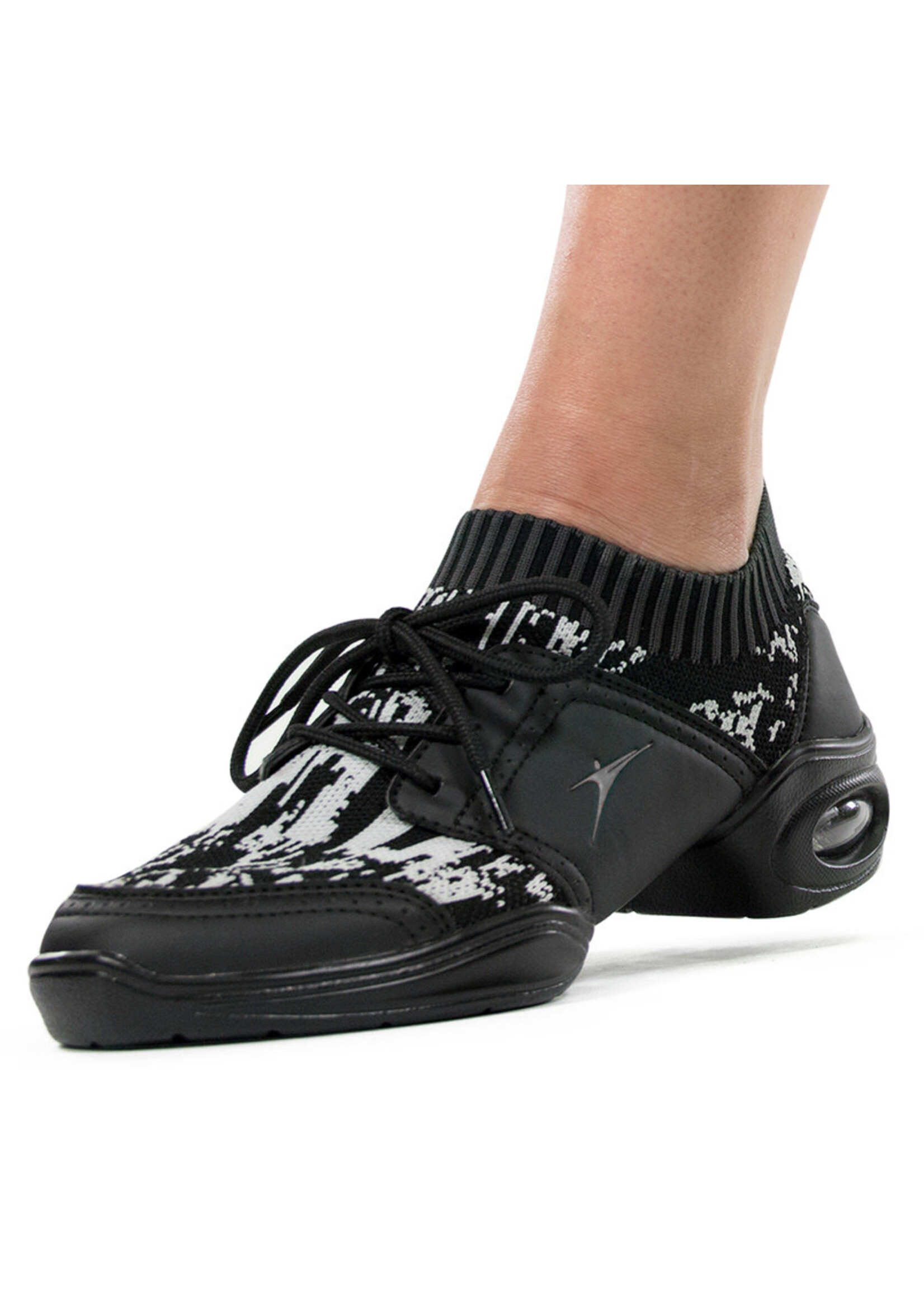 So Danca So Danca DK80 Adult Soren Sneaker