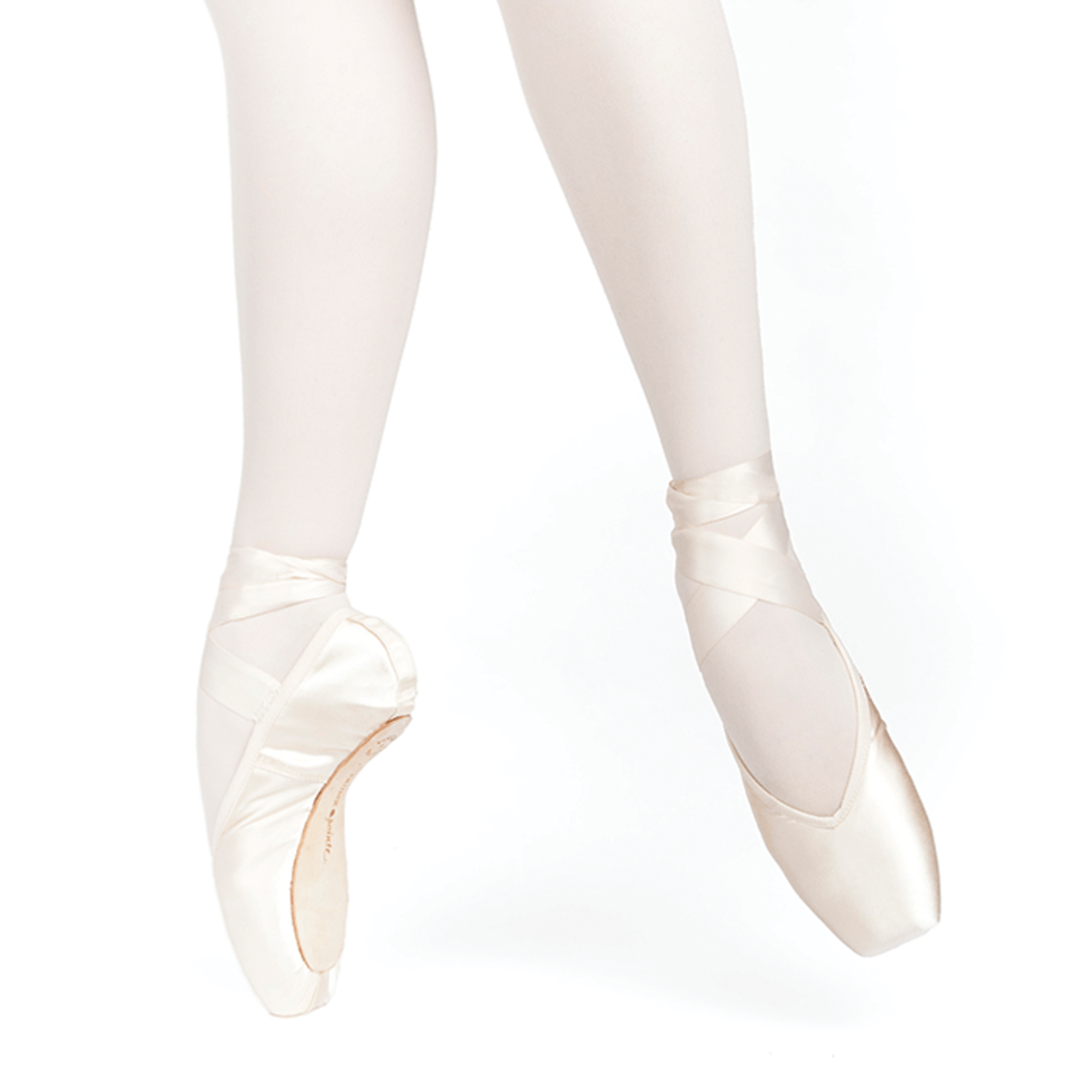 Russian Pointe Russian Pointe Entrada Pro Vcut Pointe Shoe