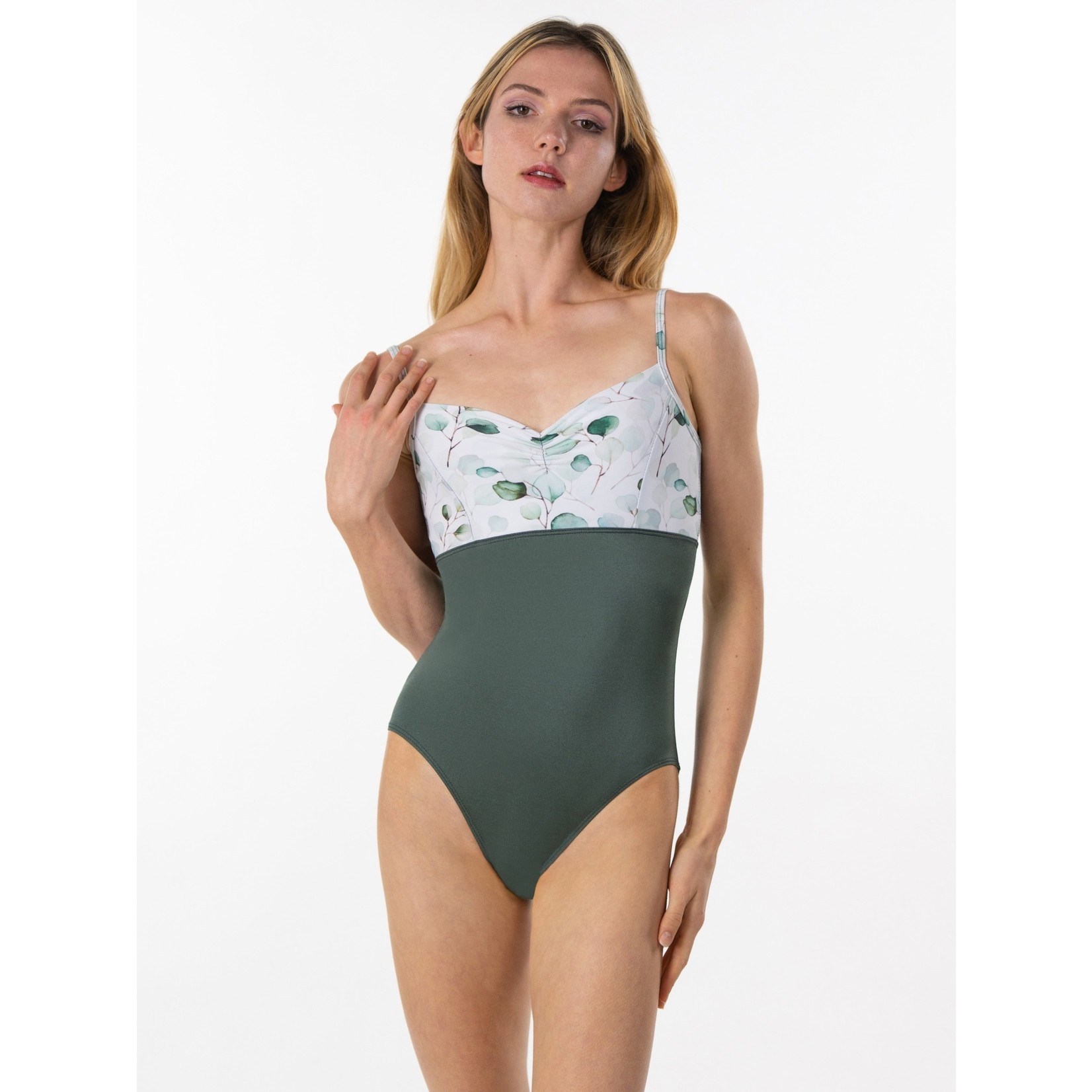 Suffolk Harvest Leaves Pinch