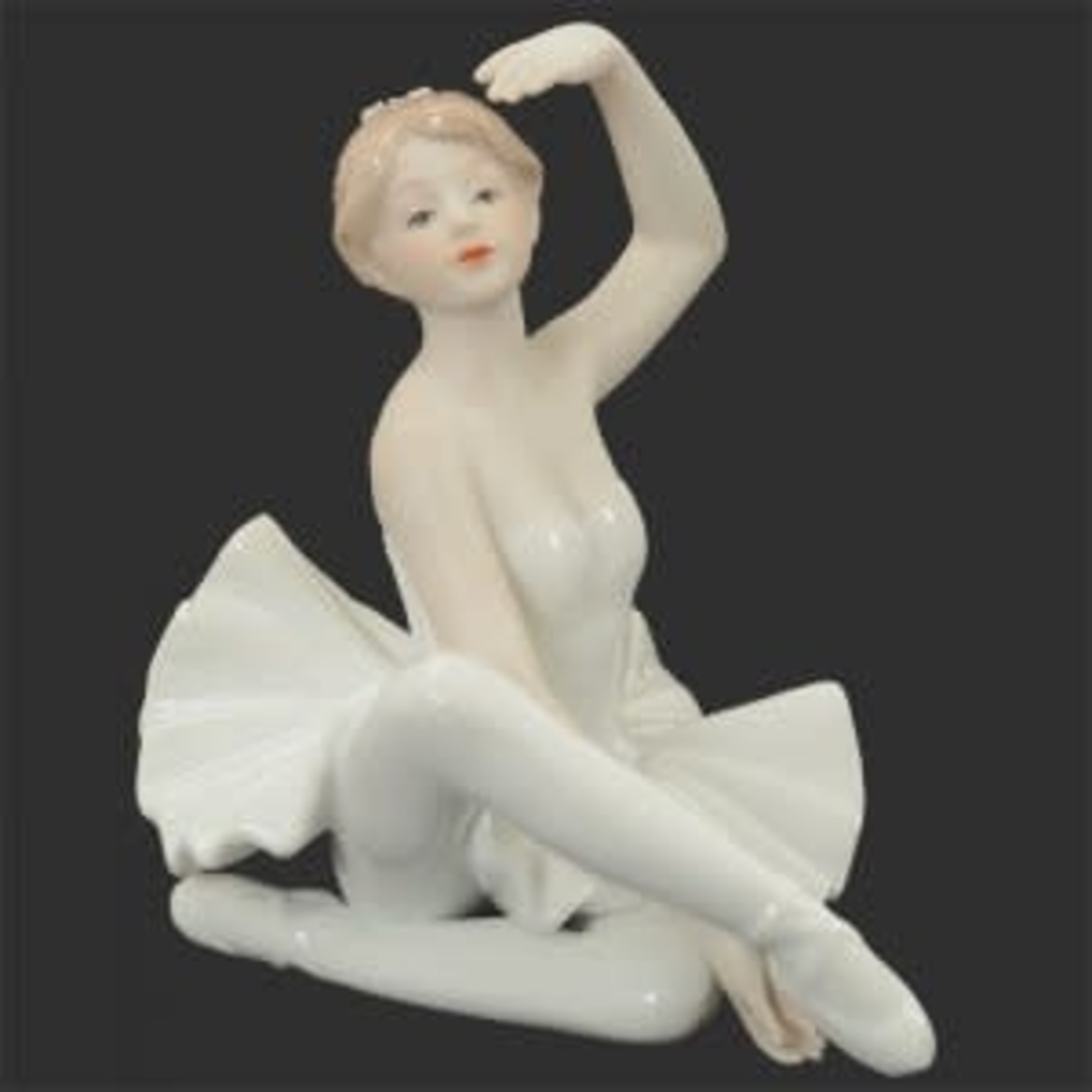 Dasha Dasha 6017A Ceramic Ballet Dancer Arm Up Pose