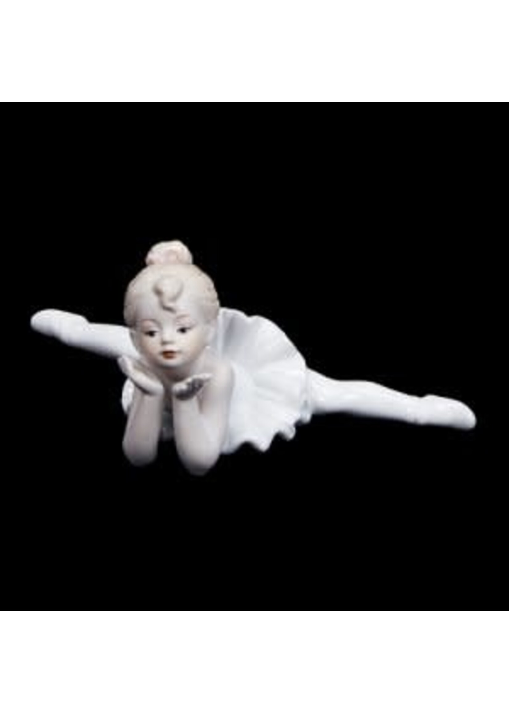 Dasha Dasha 6018 Ceramic Ballerina Figurine