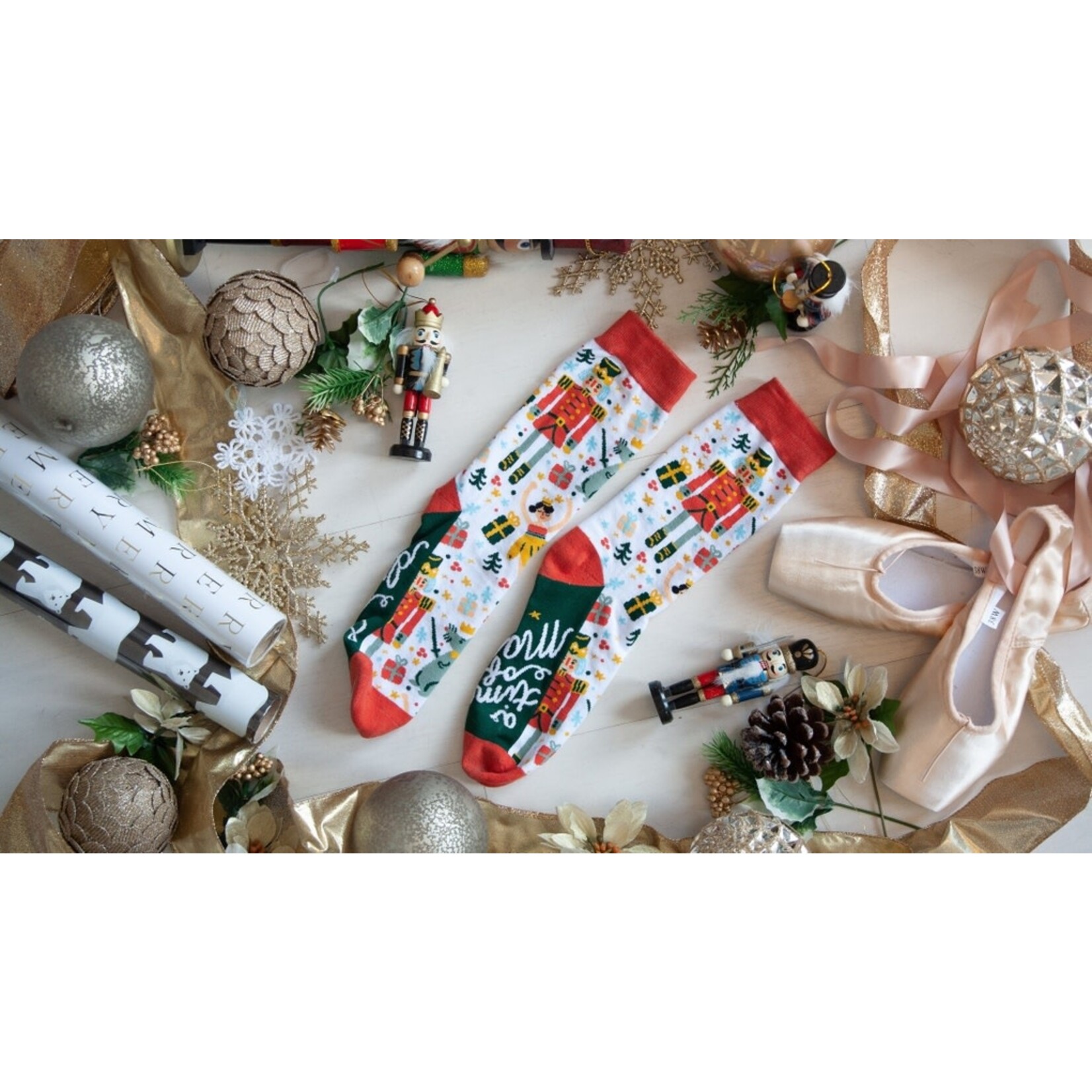 Woven Pear Woven Pear Nutcracker Crew Socks One Size