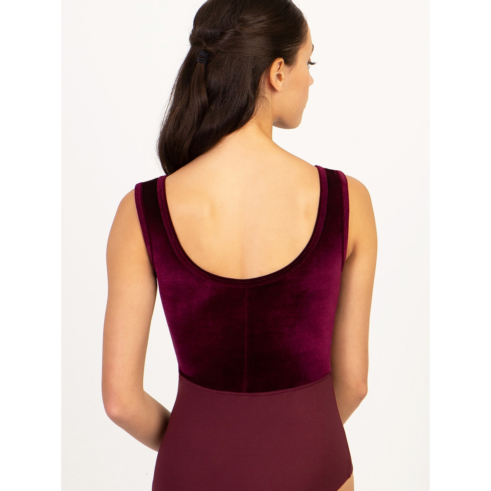 Suffolk Pointe Company Suffolk 2704A Adult Jewelry Box Square Neck Tank Leotard