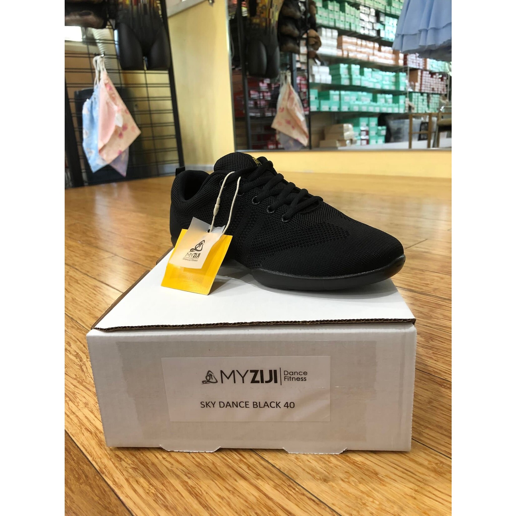 MyZiji Sky Dance Sneaker