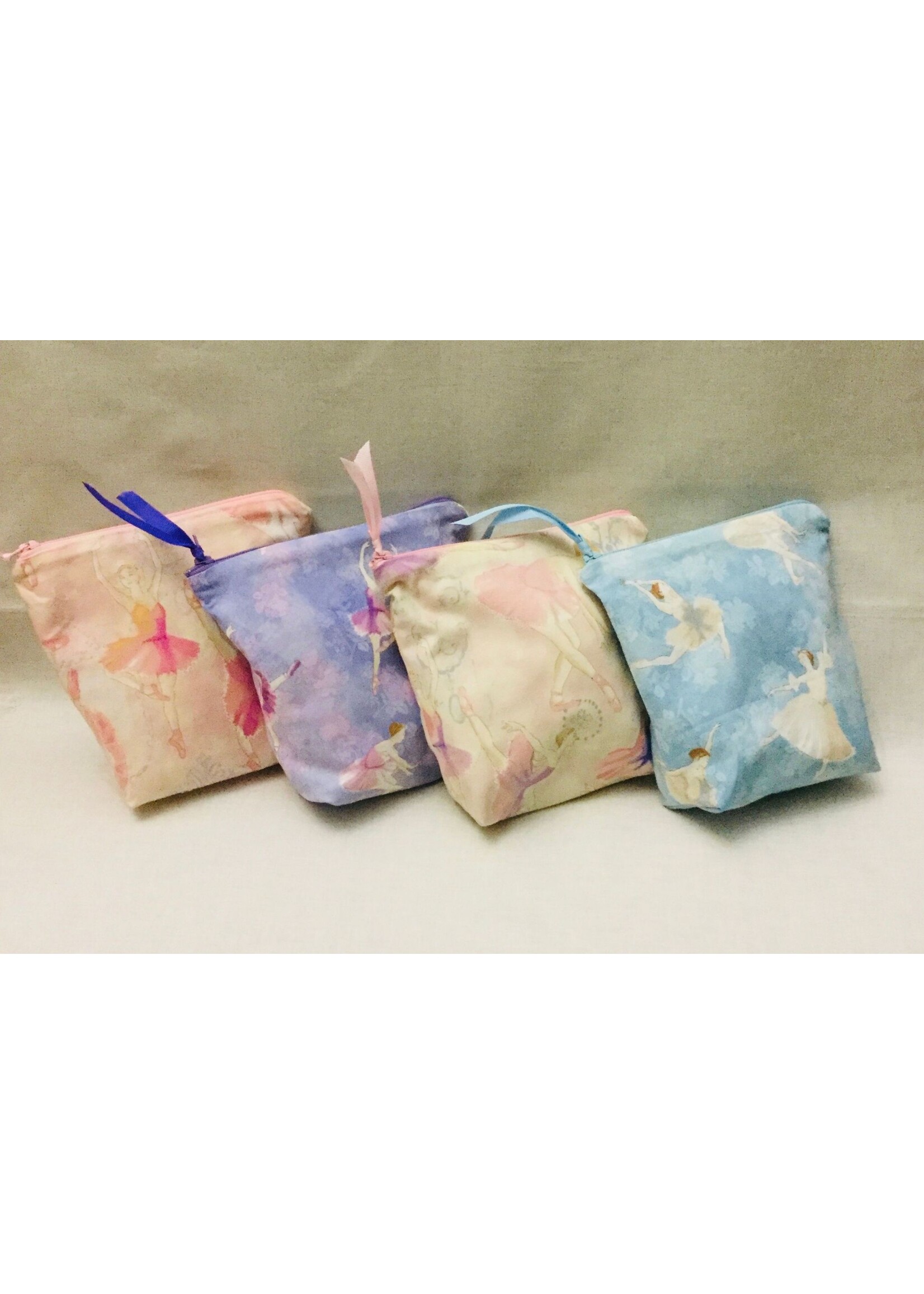 Dancing Girl Fashions Dancing Girl Fashions Small Zipper Pouch