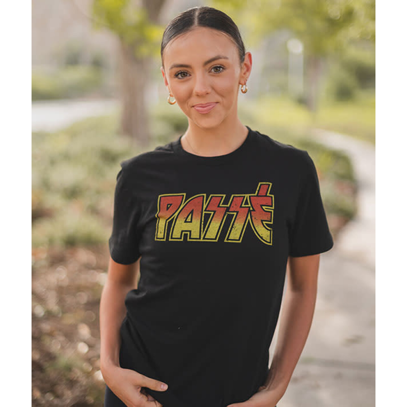 Covet Adult Passe Graphic Tee