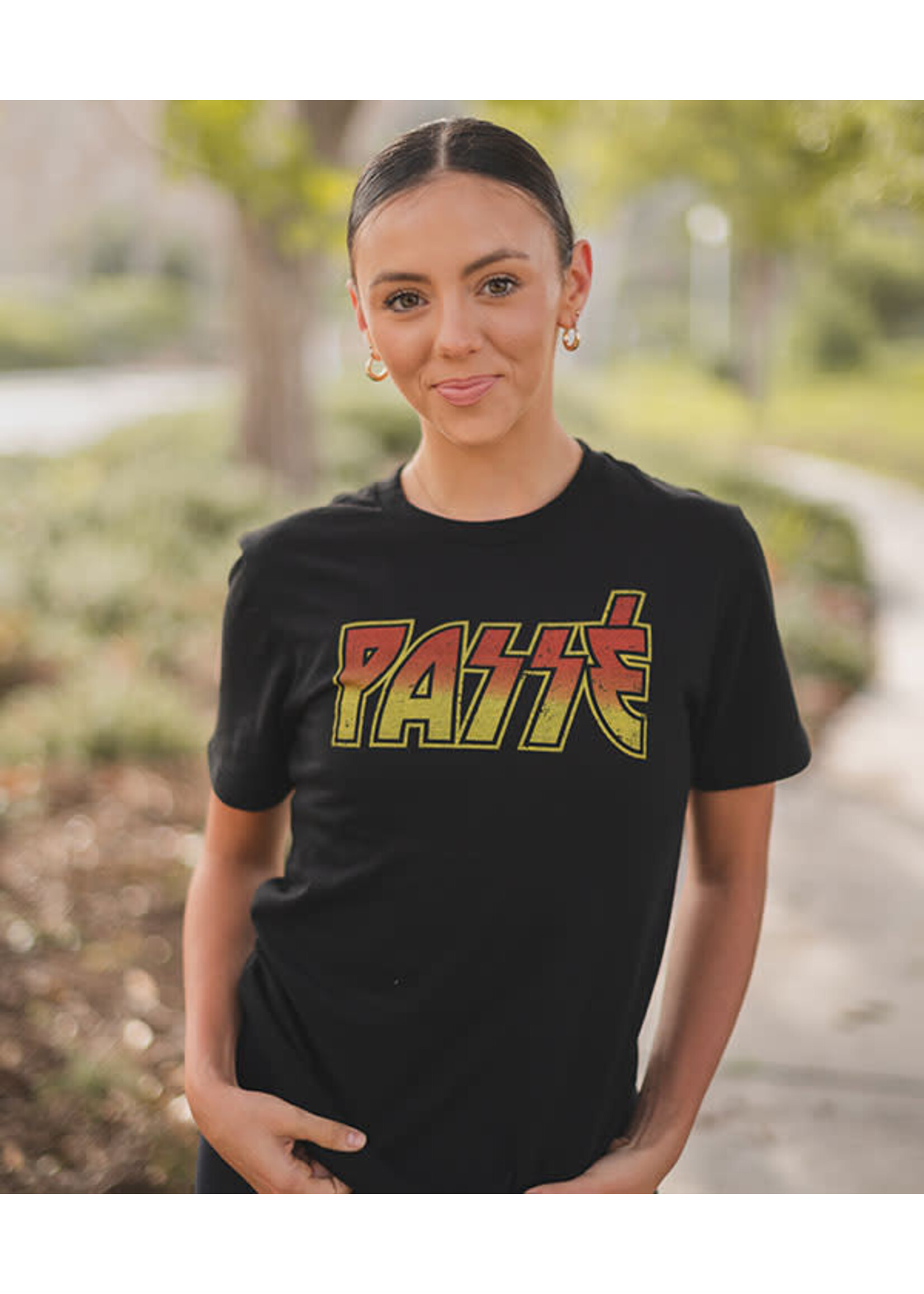 Covet Covet Adult Passe Graphic Tee