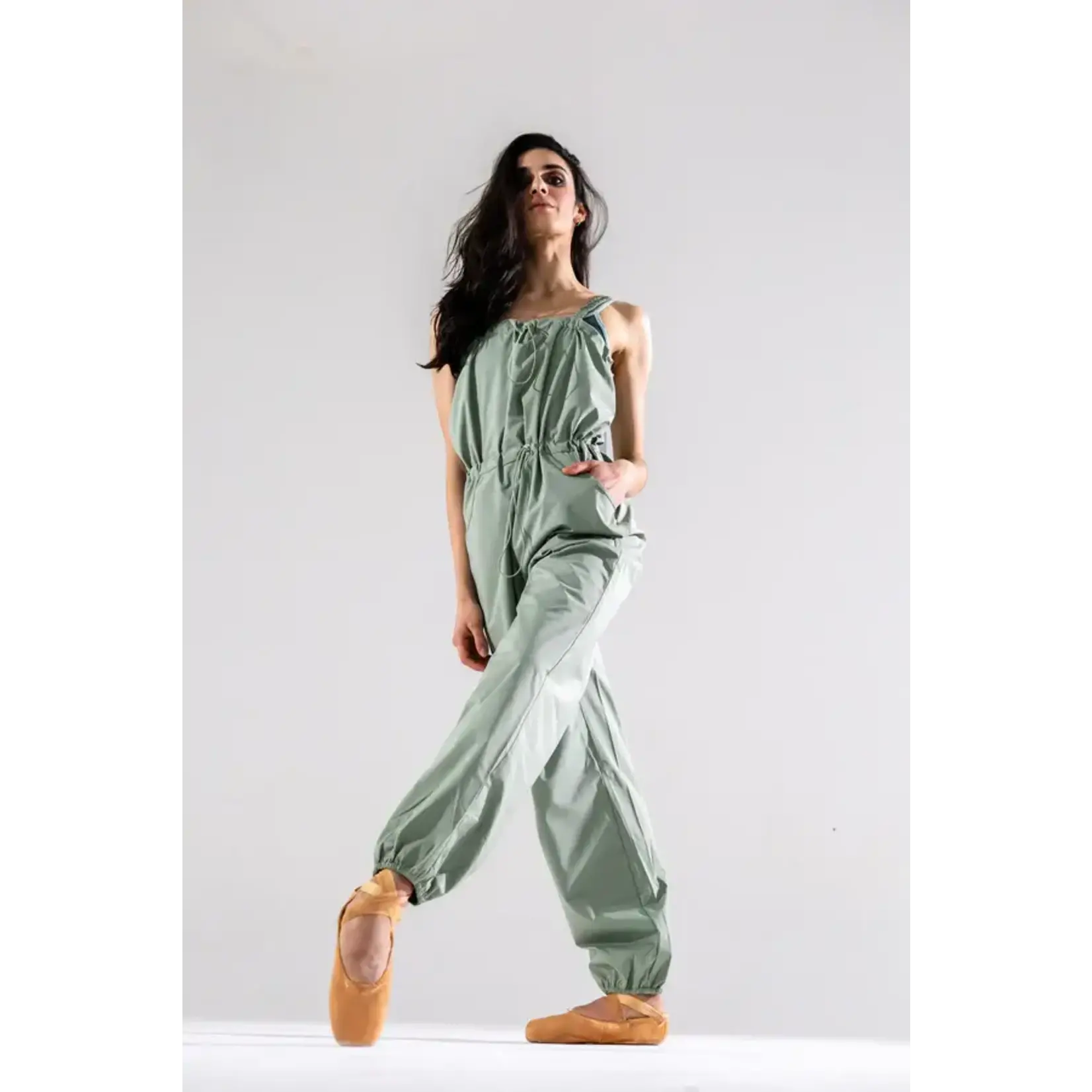 Barre Trash The Overalls