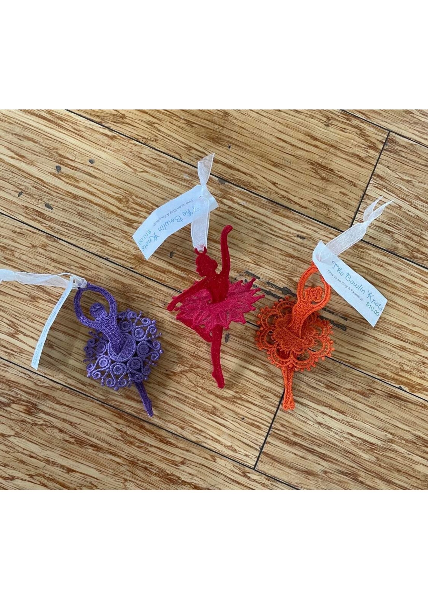 EMBROIDERED BALLERINA