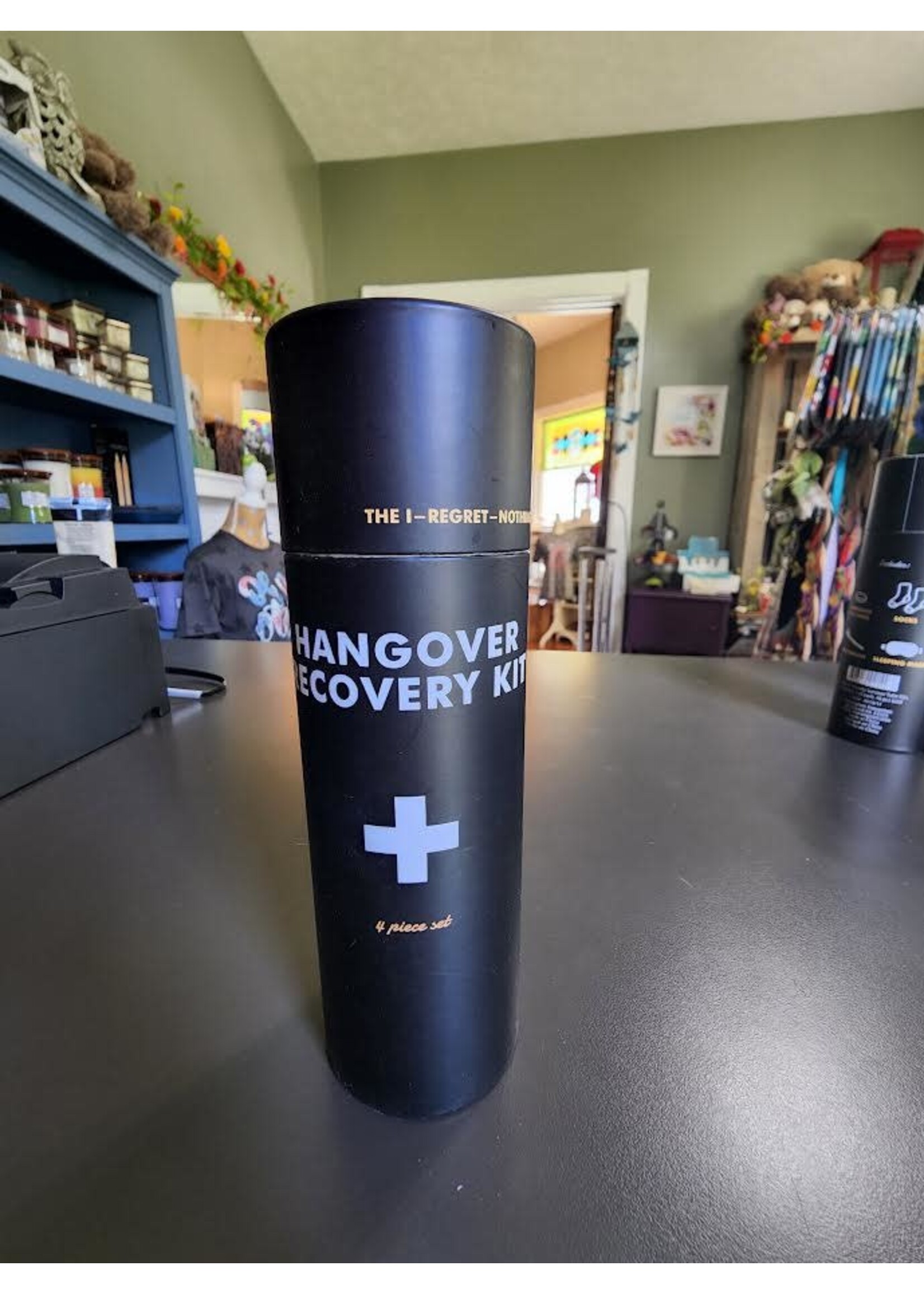Evergreen Gentlemens's Survivor kit