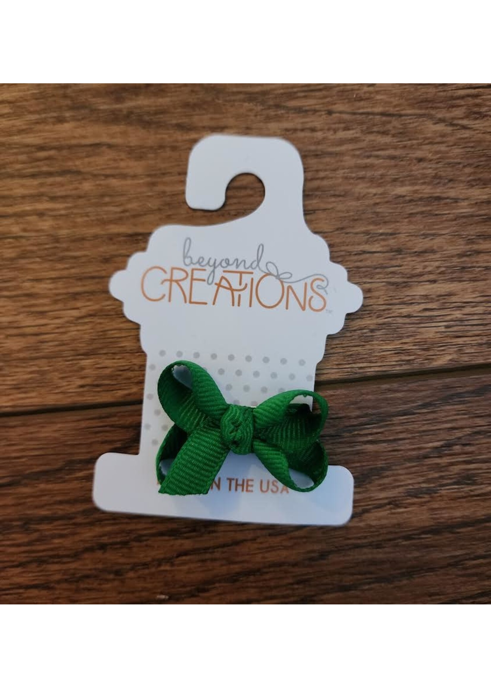 Beyond Creations Infant 1.5" Grosgrain Bow on Clip