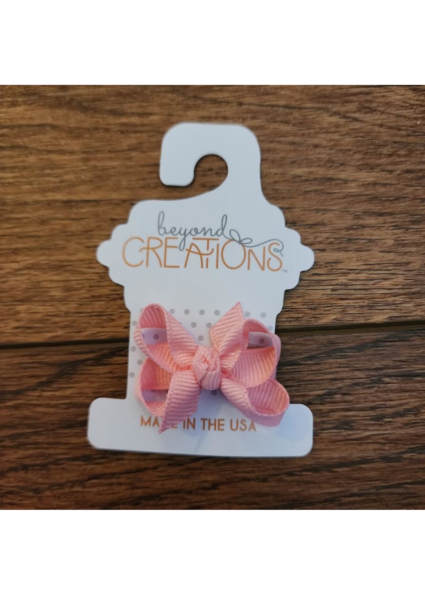 Beyond Creations Infant 1.5" Grosgrain Bow on Clip