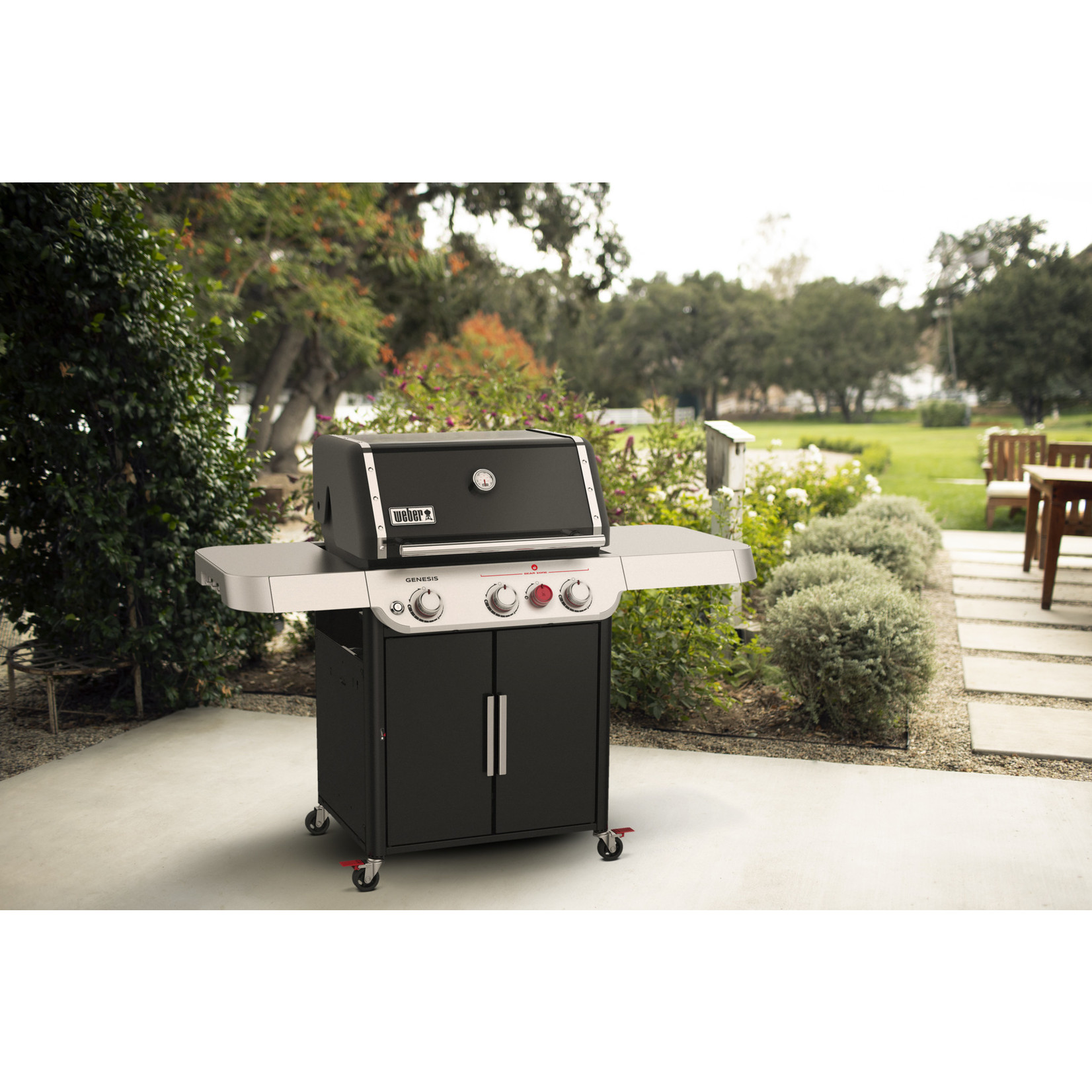 Weber Genesis E-325s LP BLK (Clearout - Save $239)