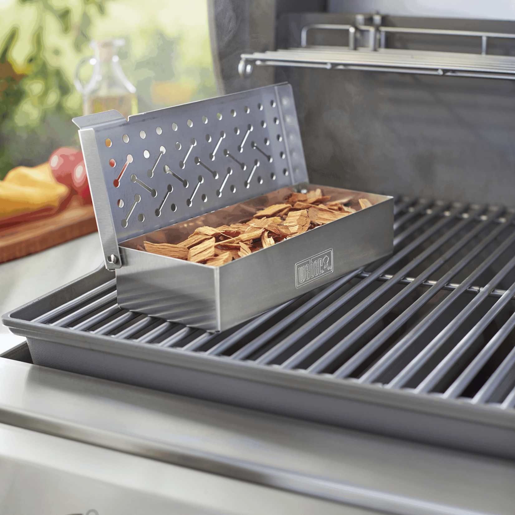 Weber Smoker Box { BIN WE6 - 2 }