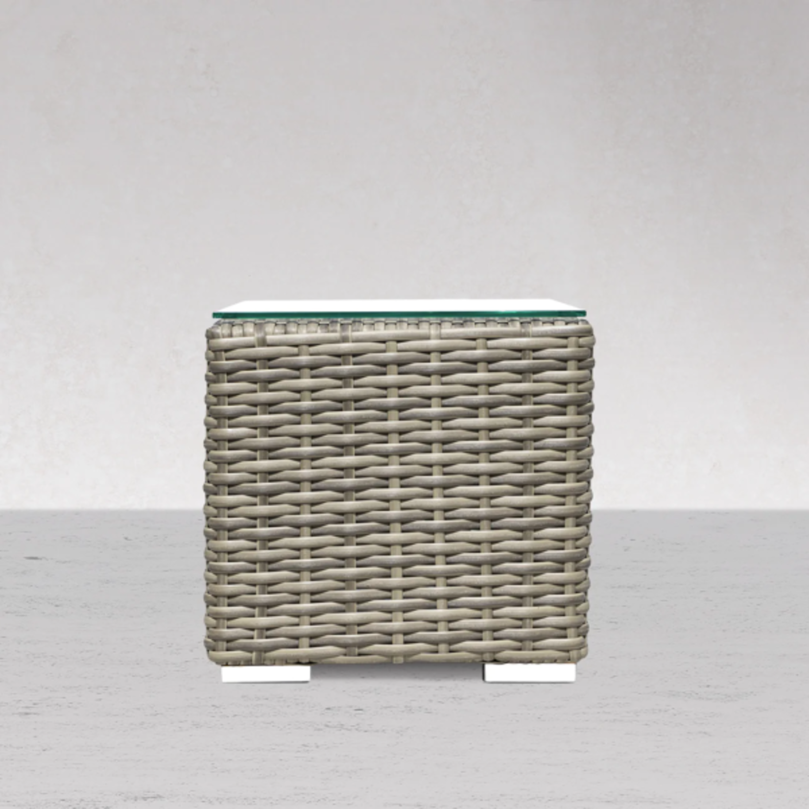 Enclover JASMINE End Table Grey Wicker