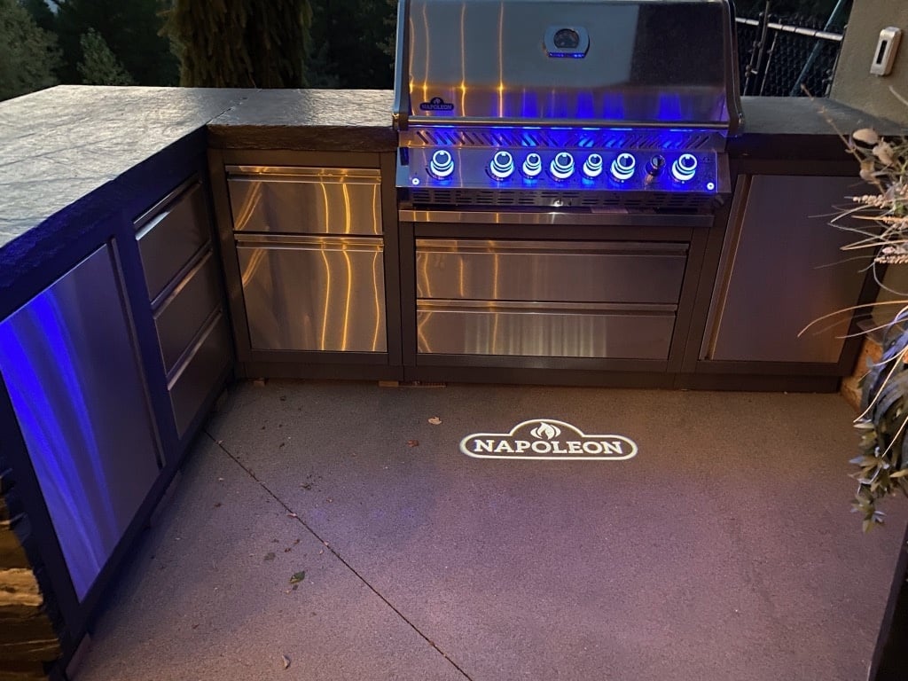 Customer Pictures: Napoleon Prestige Pro 665 built-in grill + outdoor cabinetry