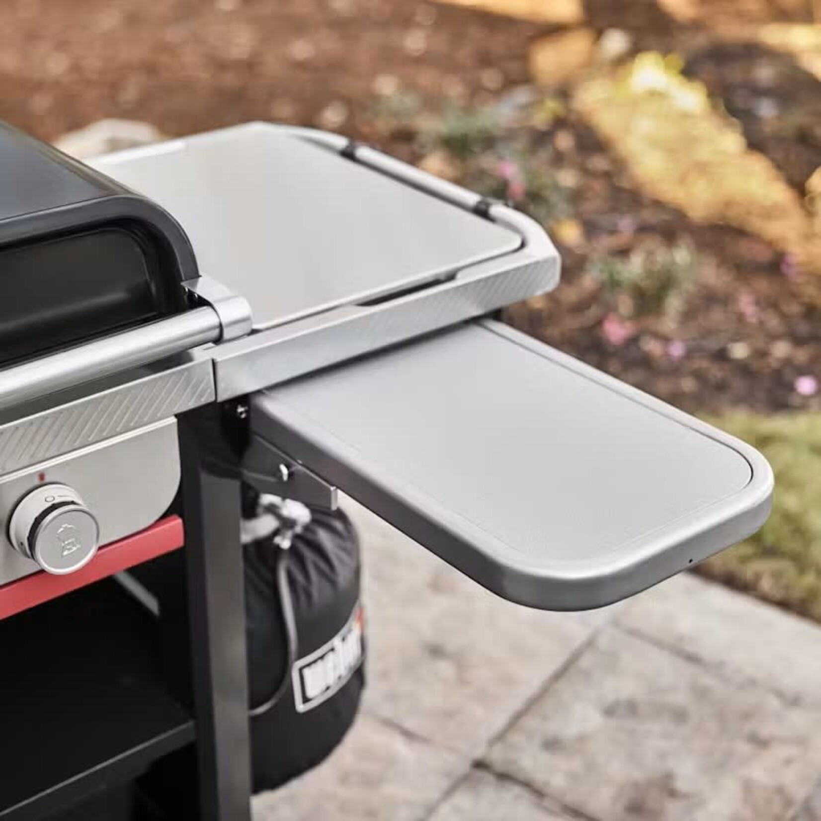 Weber Slate™ 30" Rust-Resistant Griddle with Extendable Side Table (LP)
