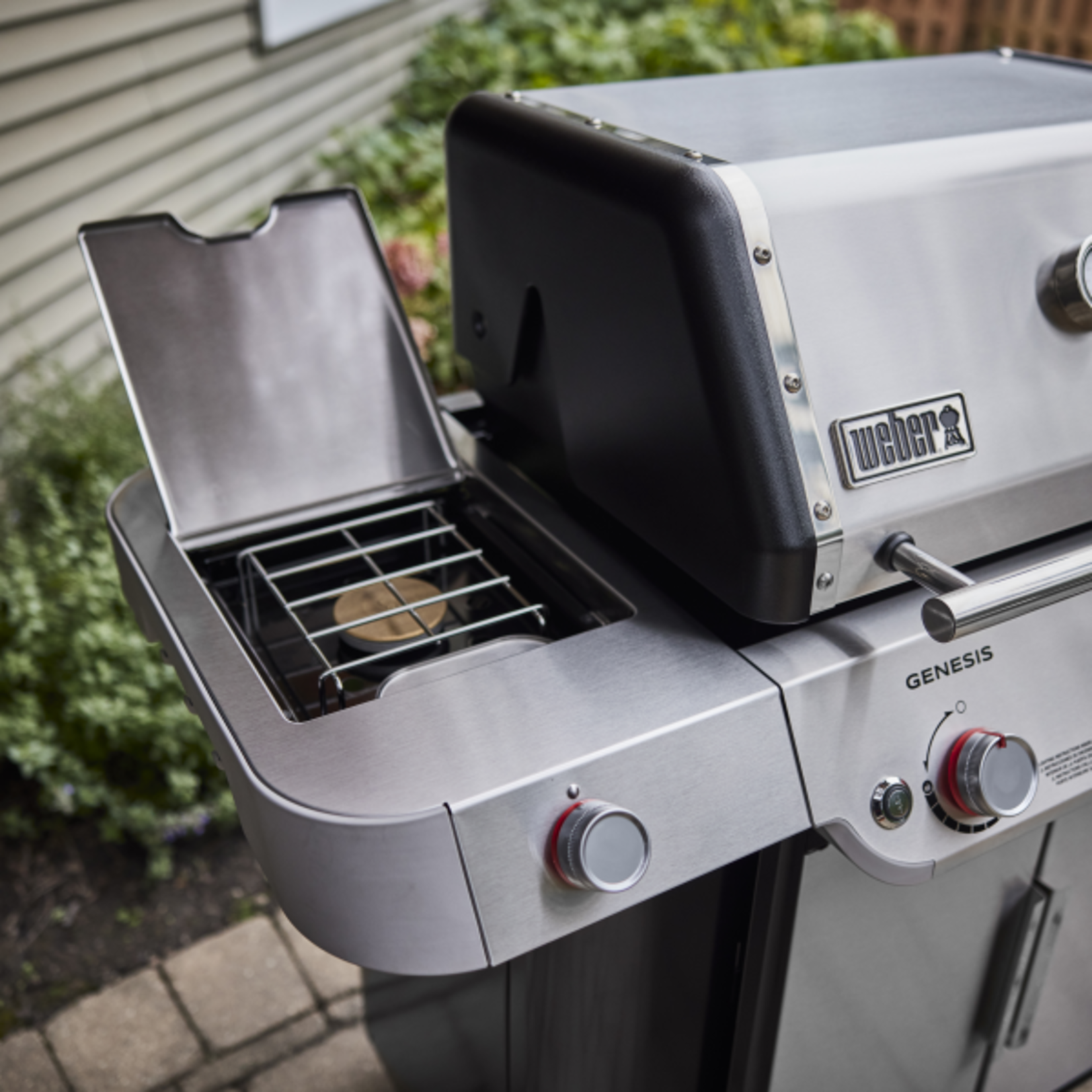 Weber Genesis SP-S-335 NG SS (Save $200)