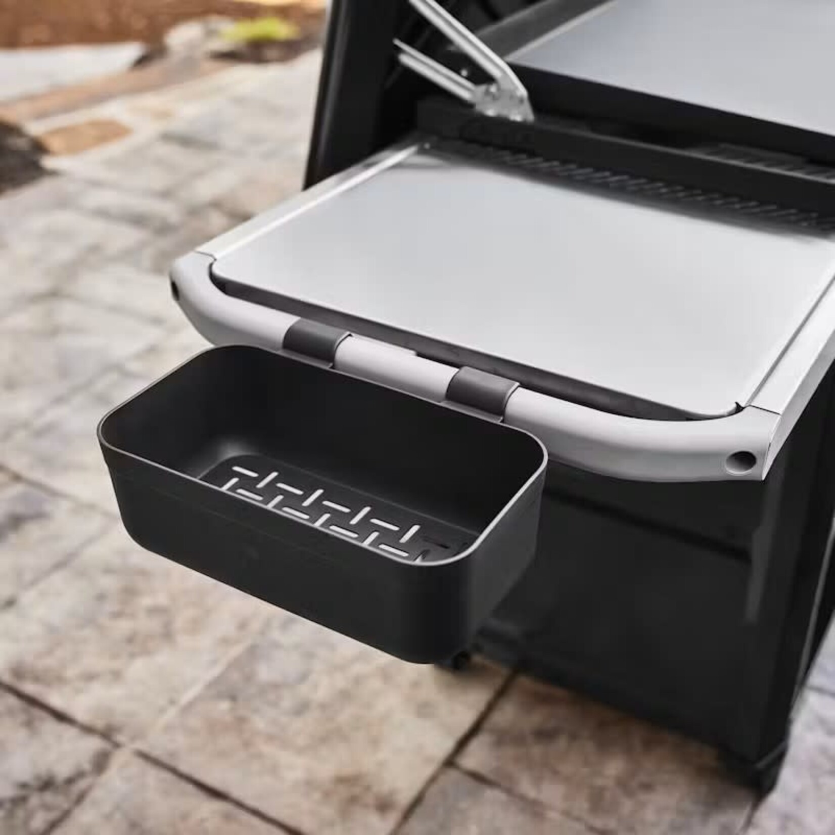 Weber Snap On Condiment Caddy {BIN WE-WALL}