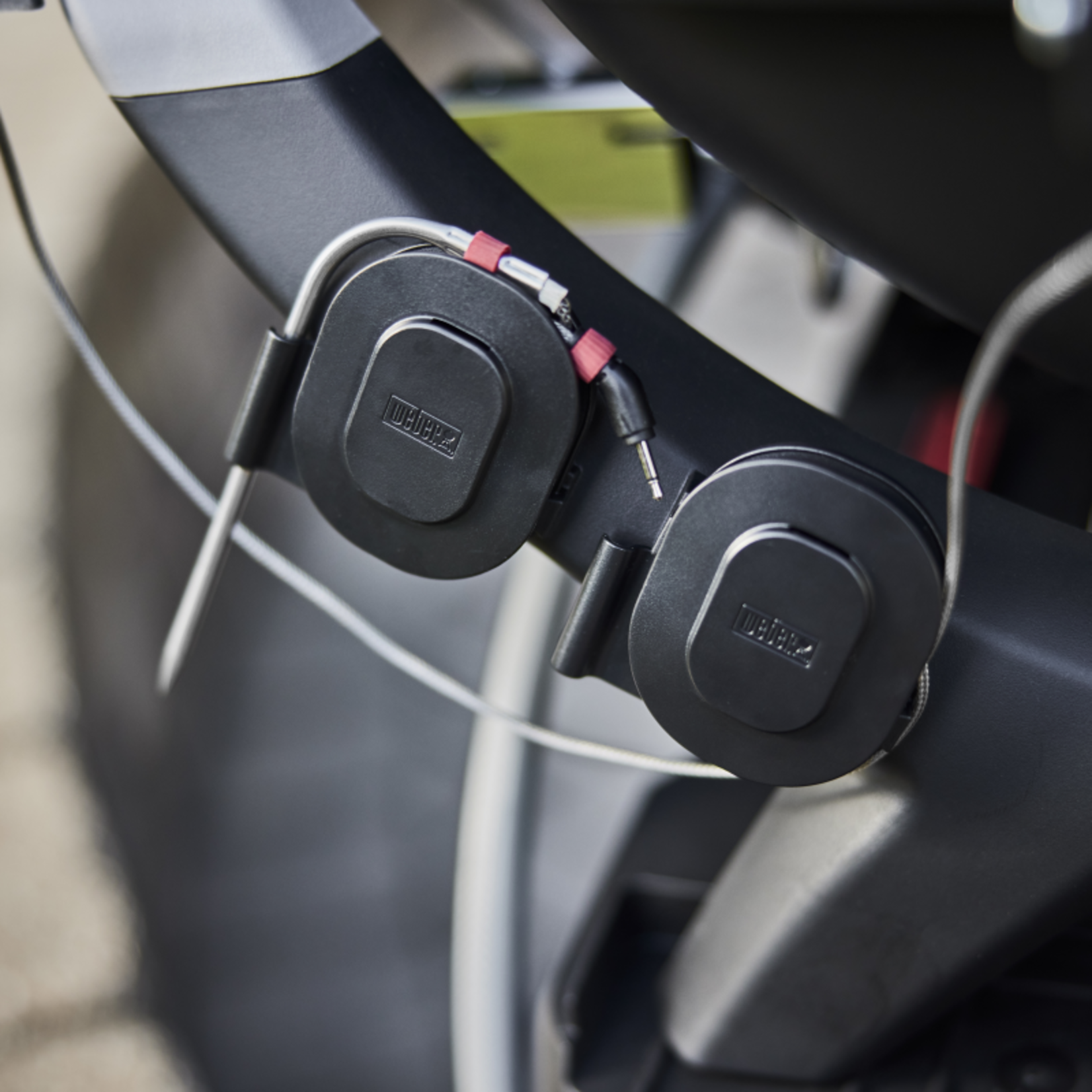 Weber Q 2800N+ LP Grill (with stand)