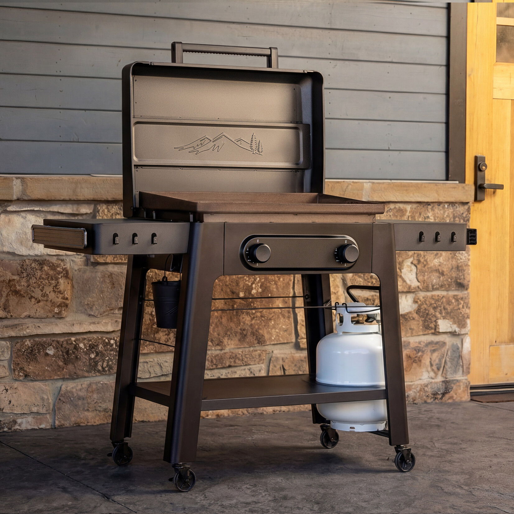 Traeger Irontop 2-Burner Griddle
