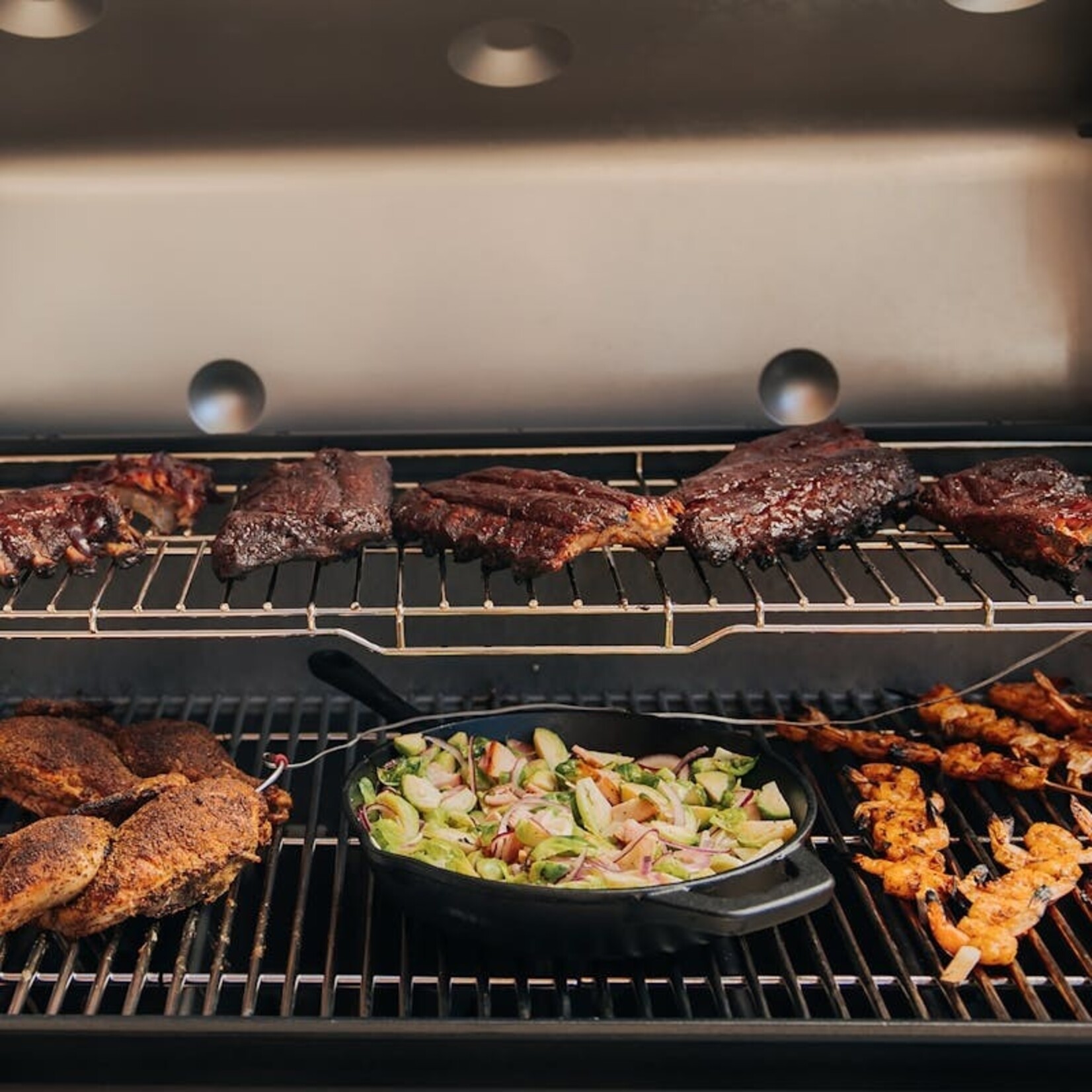 Weber Genesis S-435 NG SS (Save $200)