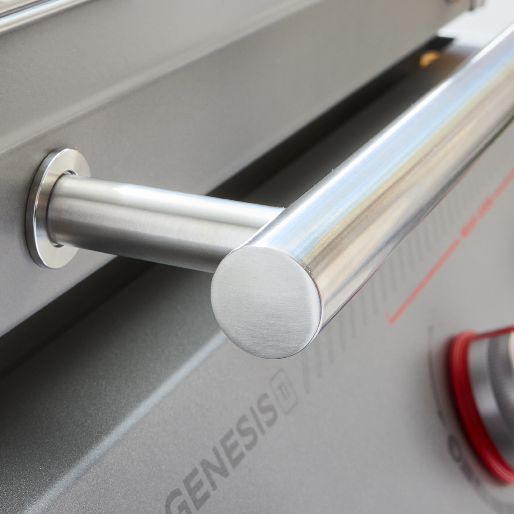 Weber Genesis E-325W Titanium NG